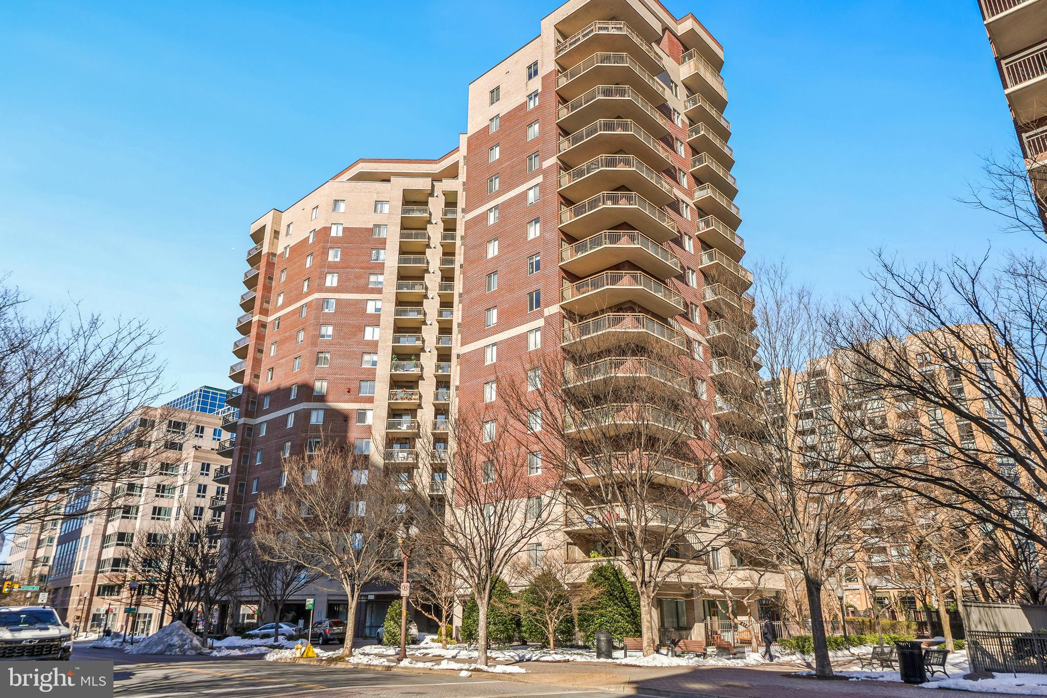 901 N MONROE STREET 1003