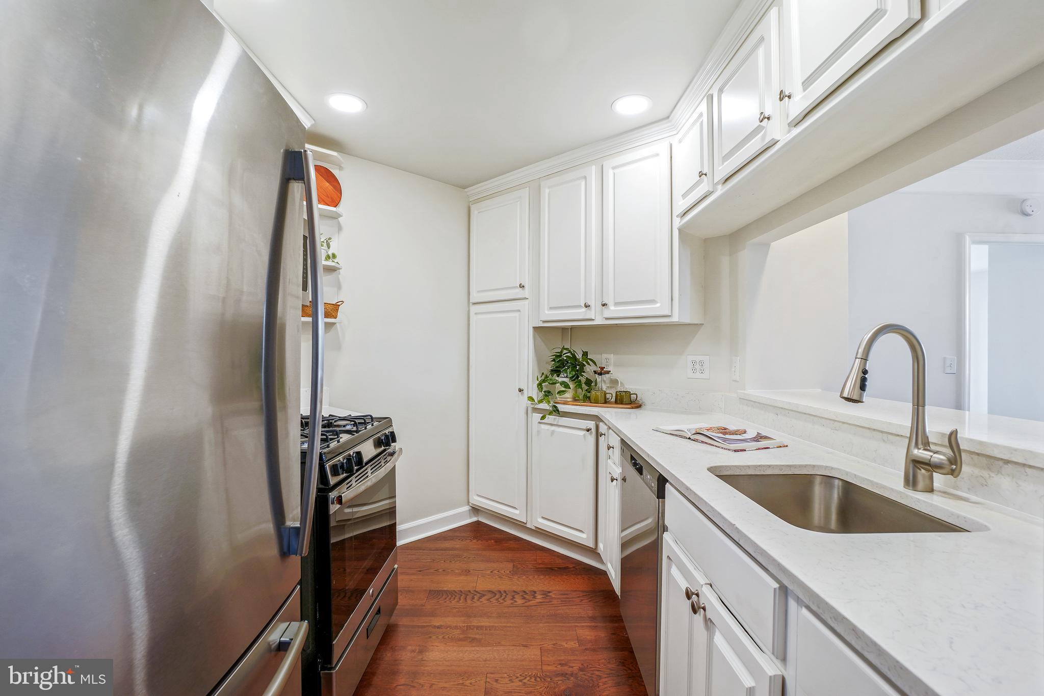 901 N MONROE STREET 1003