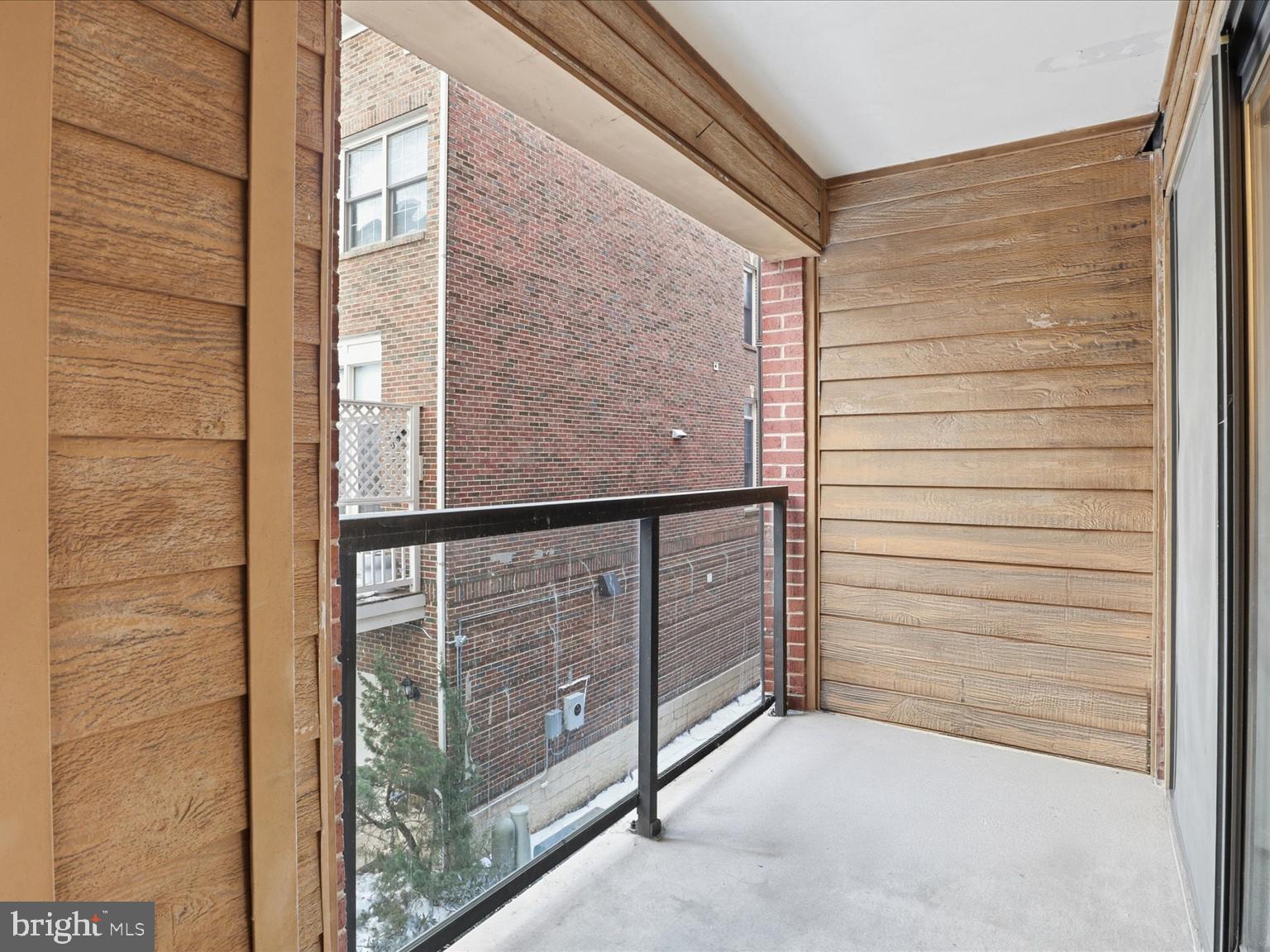 1029 N STUART STREET 206