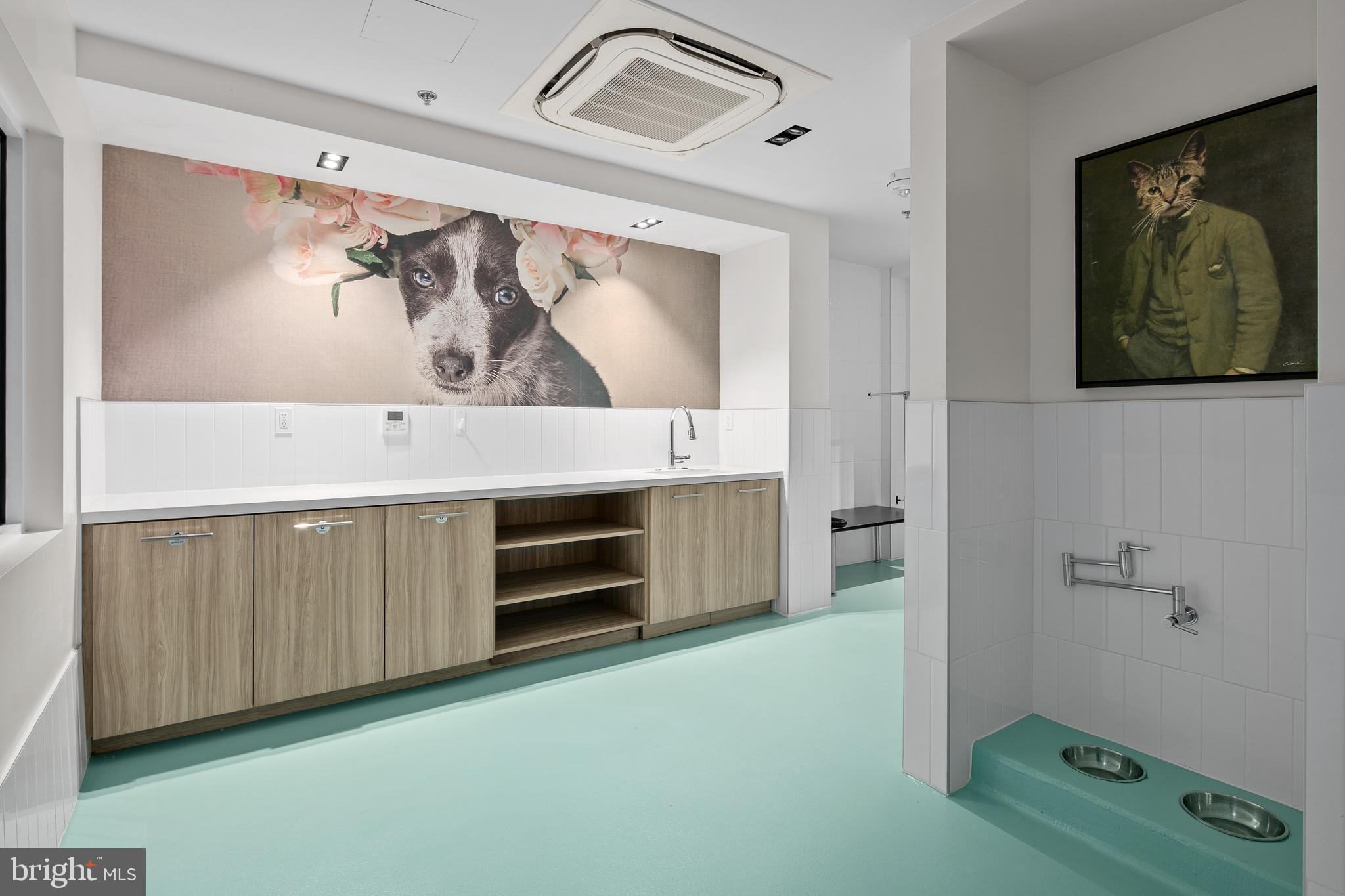 1781 N PIERCE STREET 802