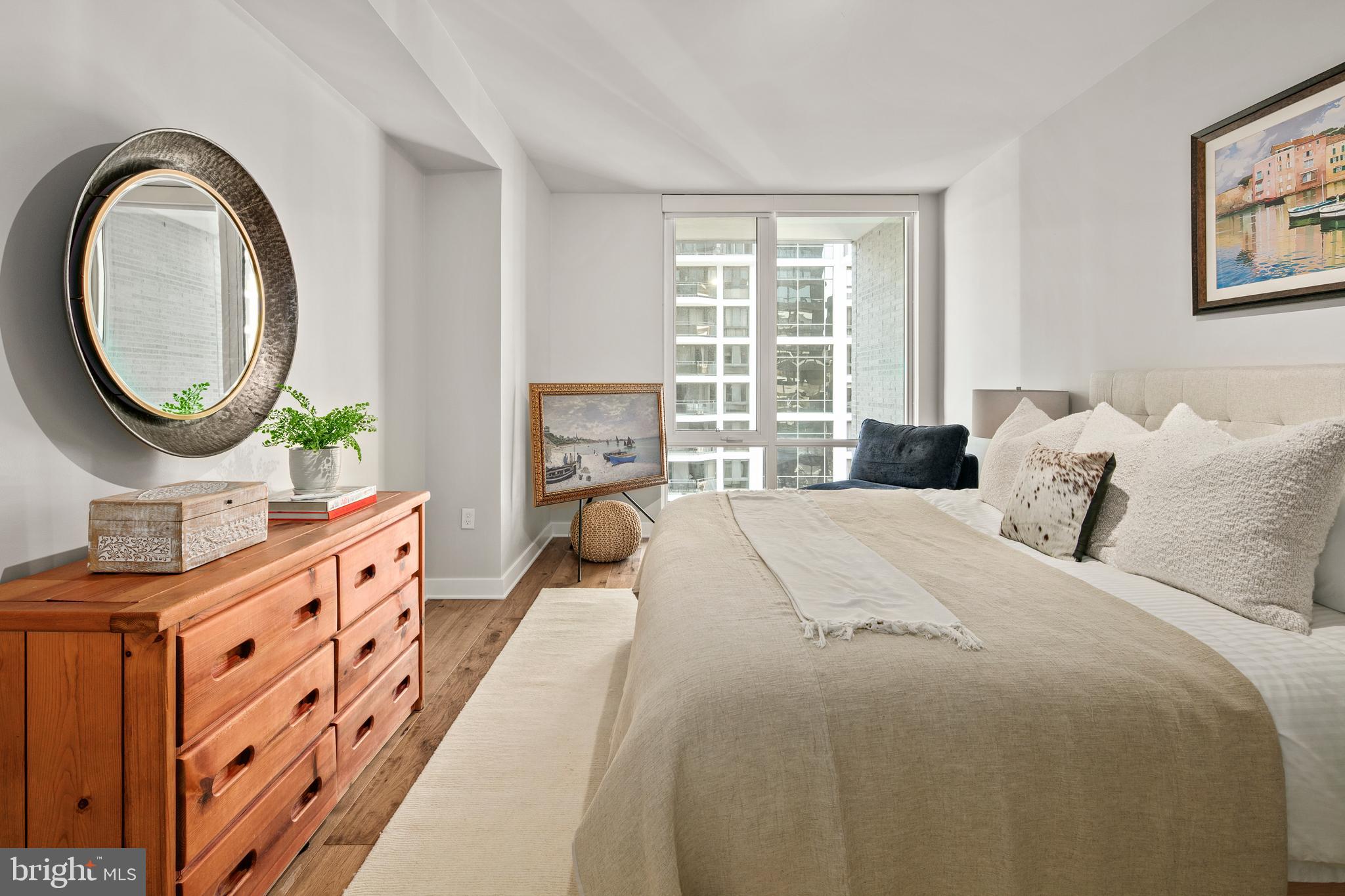 1781 N PIERCE STREET 802