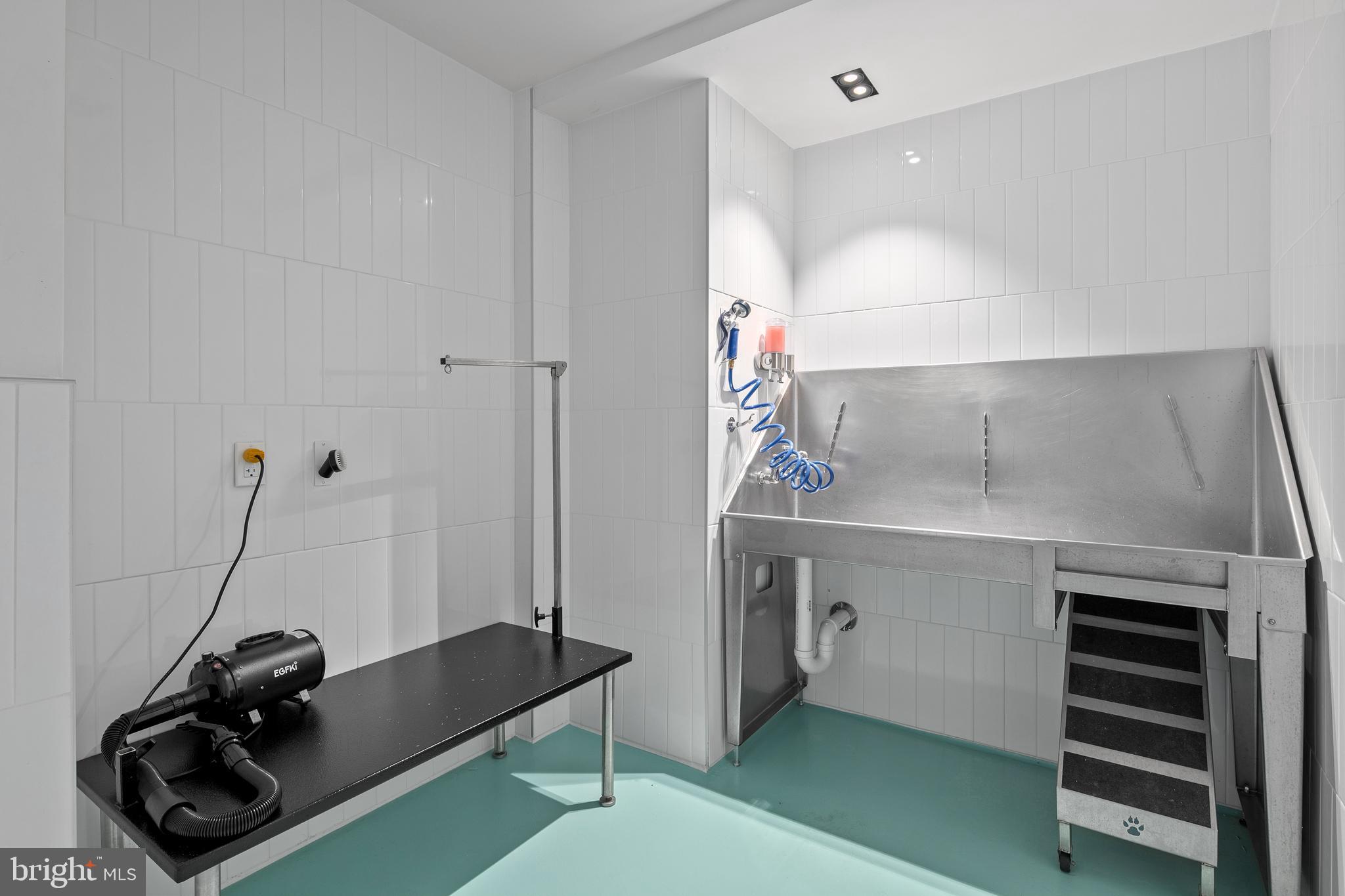 1781 N PIERCE STREET 802