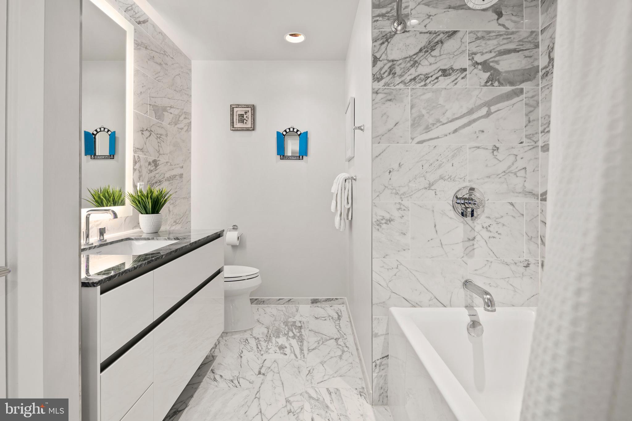 1781 N PIERCE STREET 802