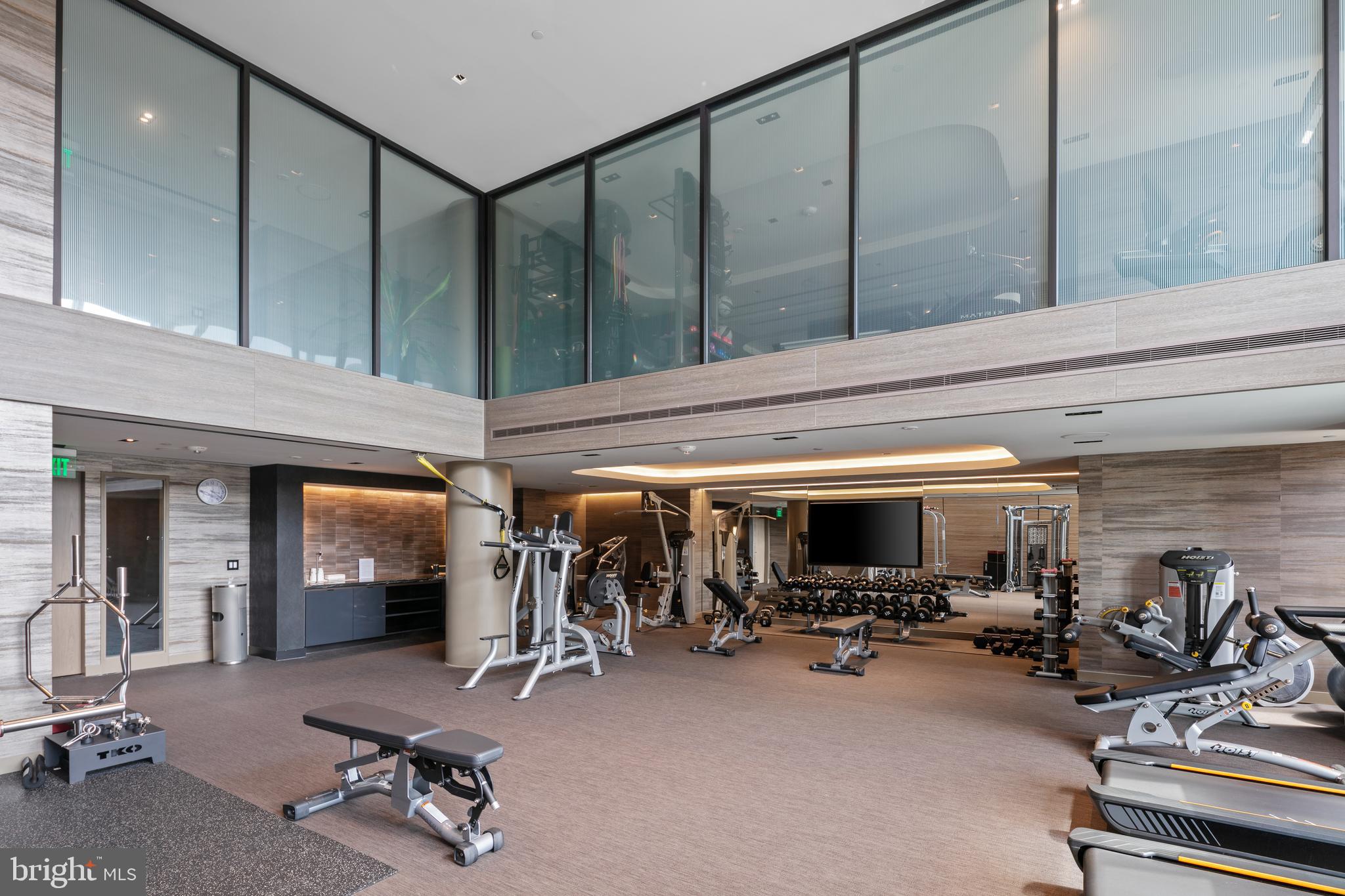 1781 N PIERCE STREET 802