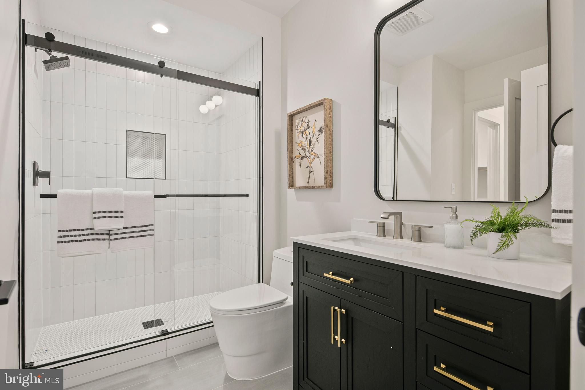 126 S HIGHLAND STREET