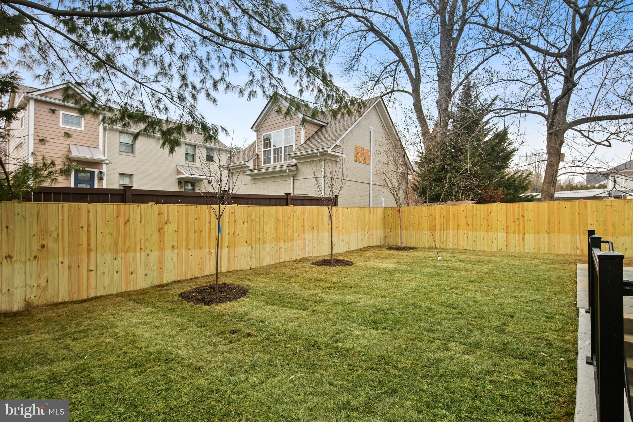 126 S HIGHLAND STREET