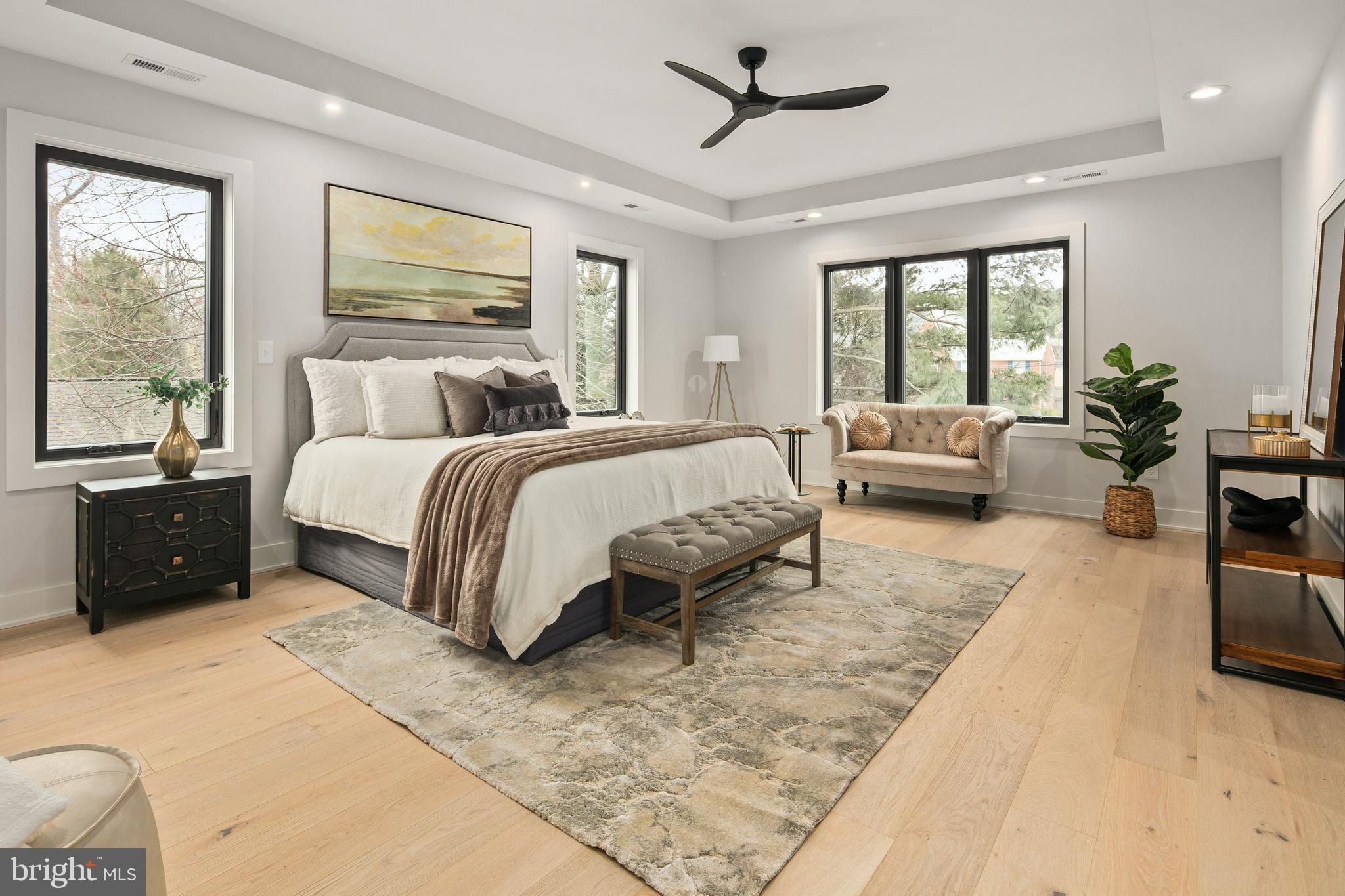 126 S HIGHLAND STREET