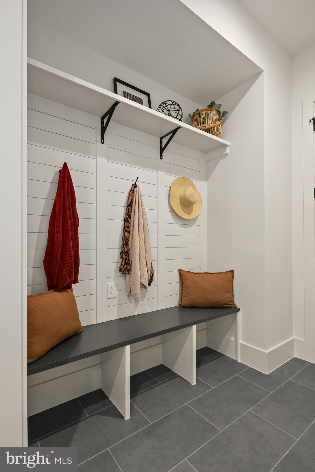 126 S HIGHLAND STREET