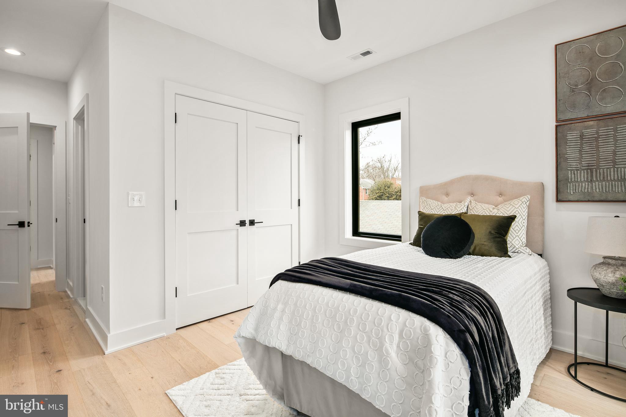 126 S HIGHLAND STREET