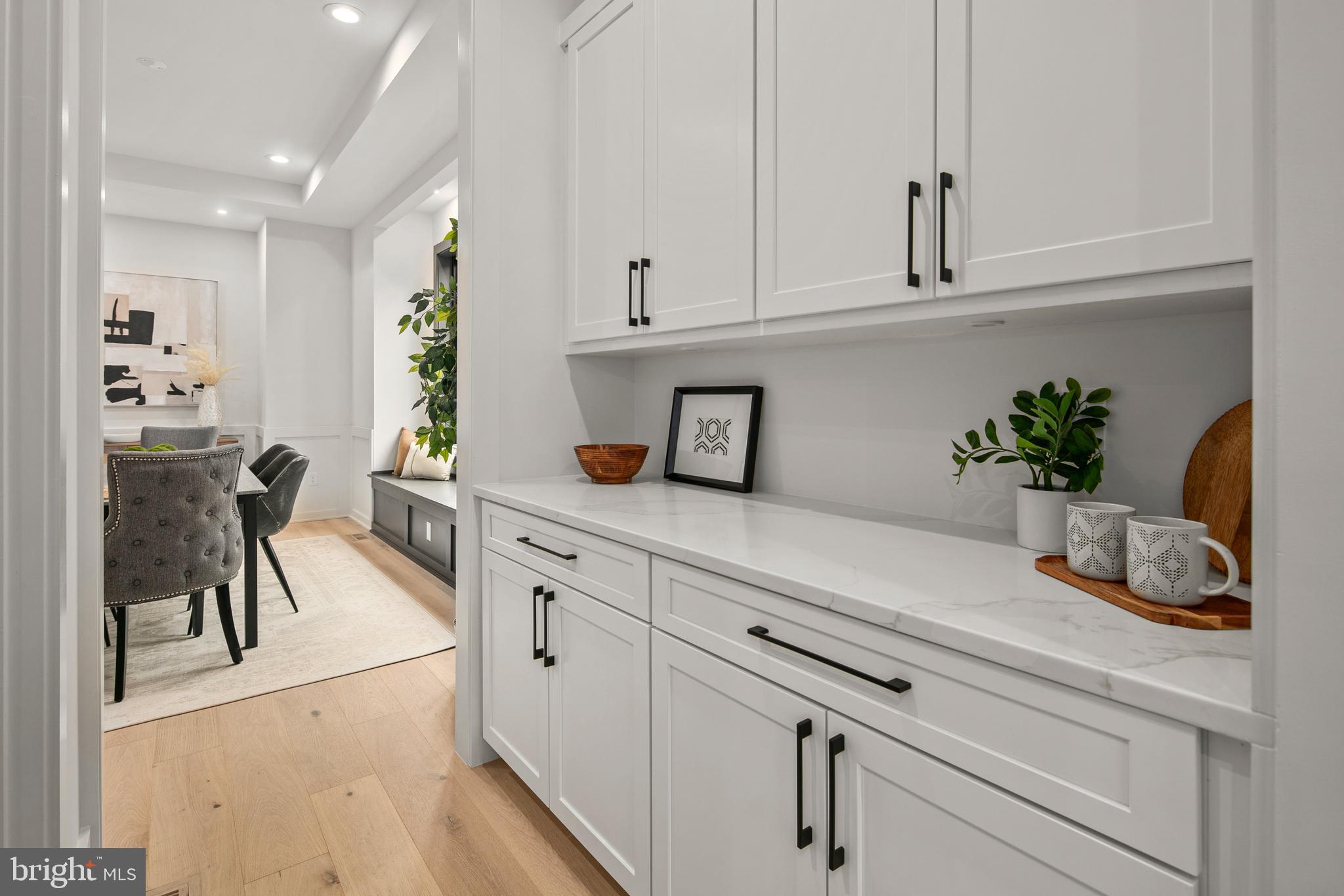 126 S HIGHLAND STREET