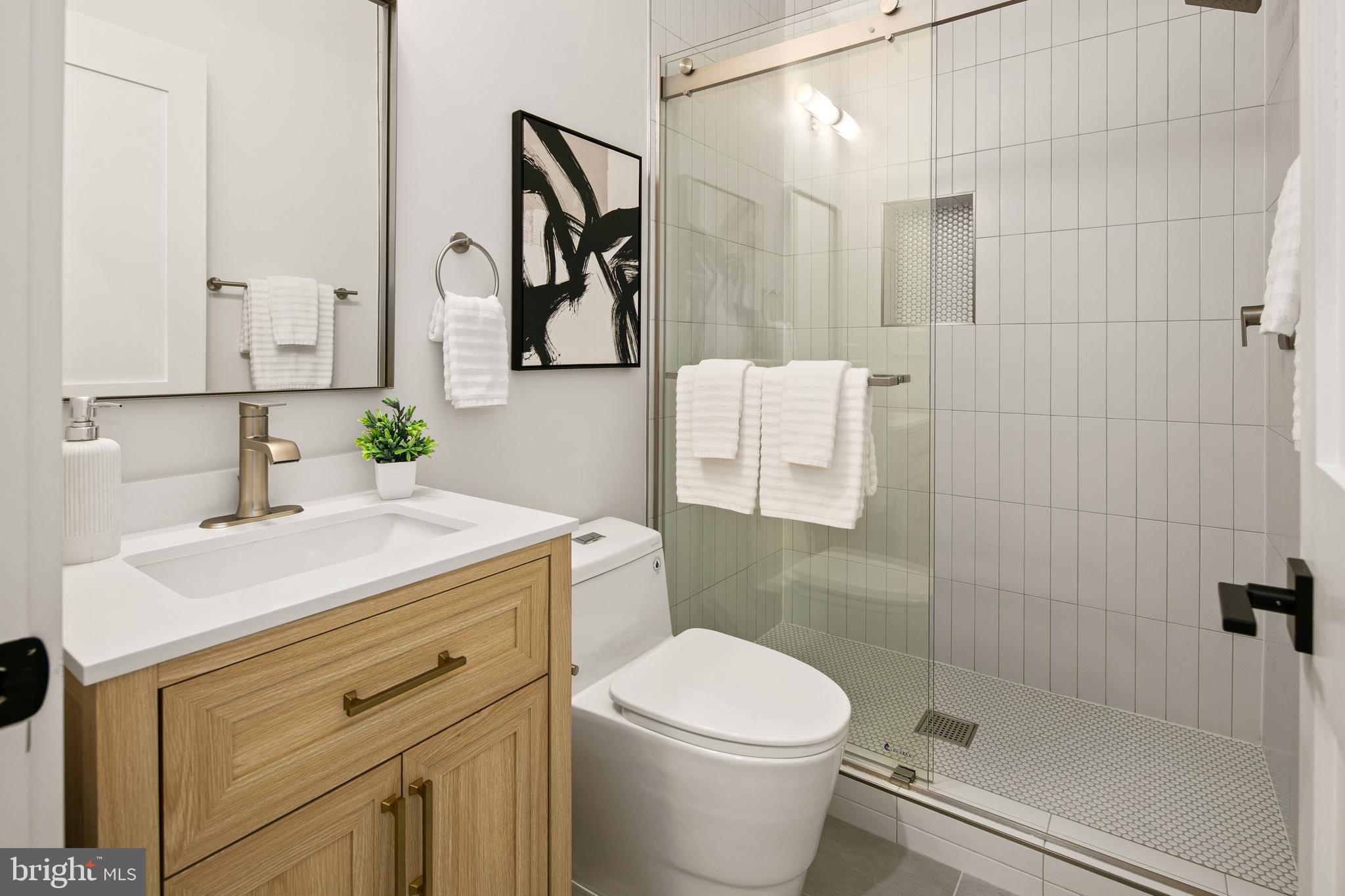 126 S HIGHLAND STREET