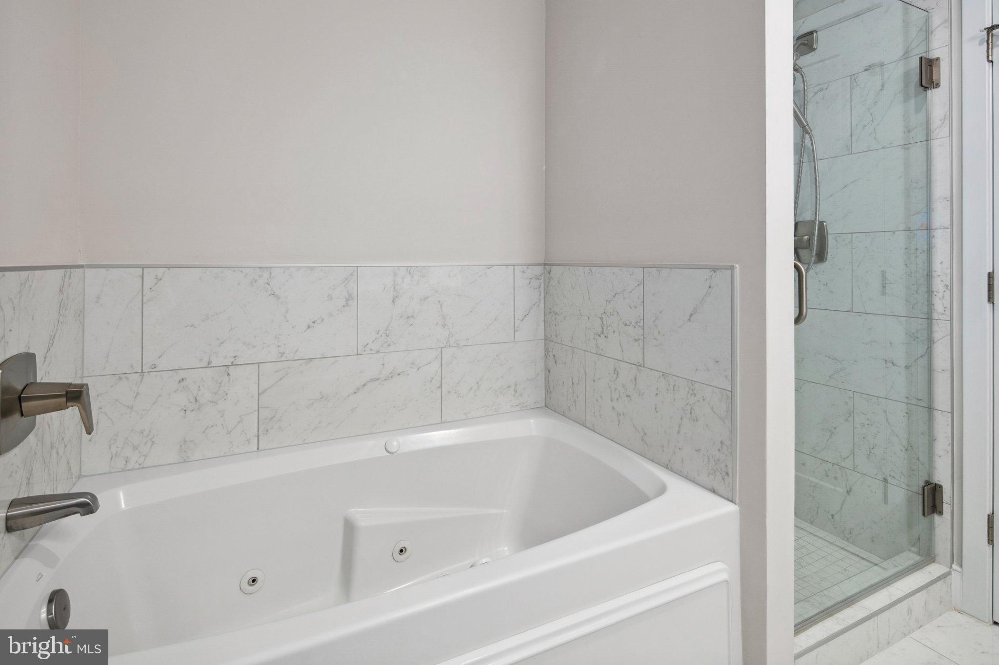 2000 CLARENDON BOULEVARD 504-A
