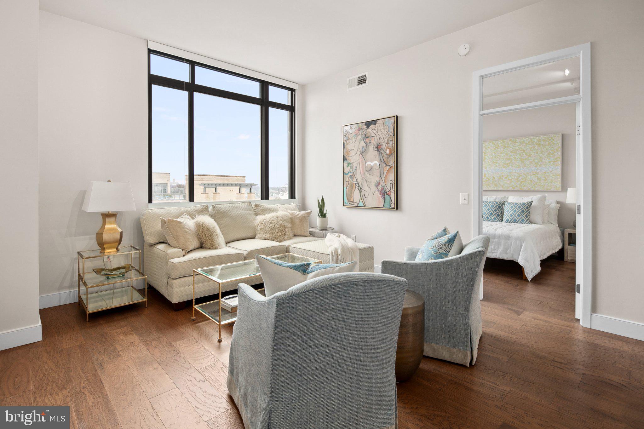 2000 CLARENDON BOULEVARD 504-A