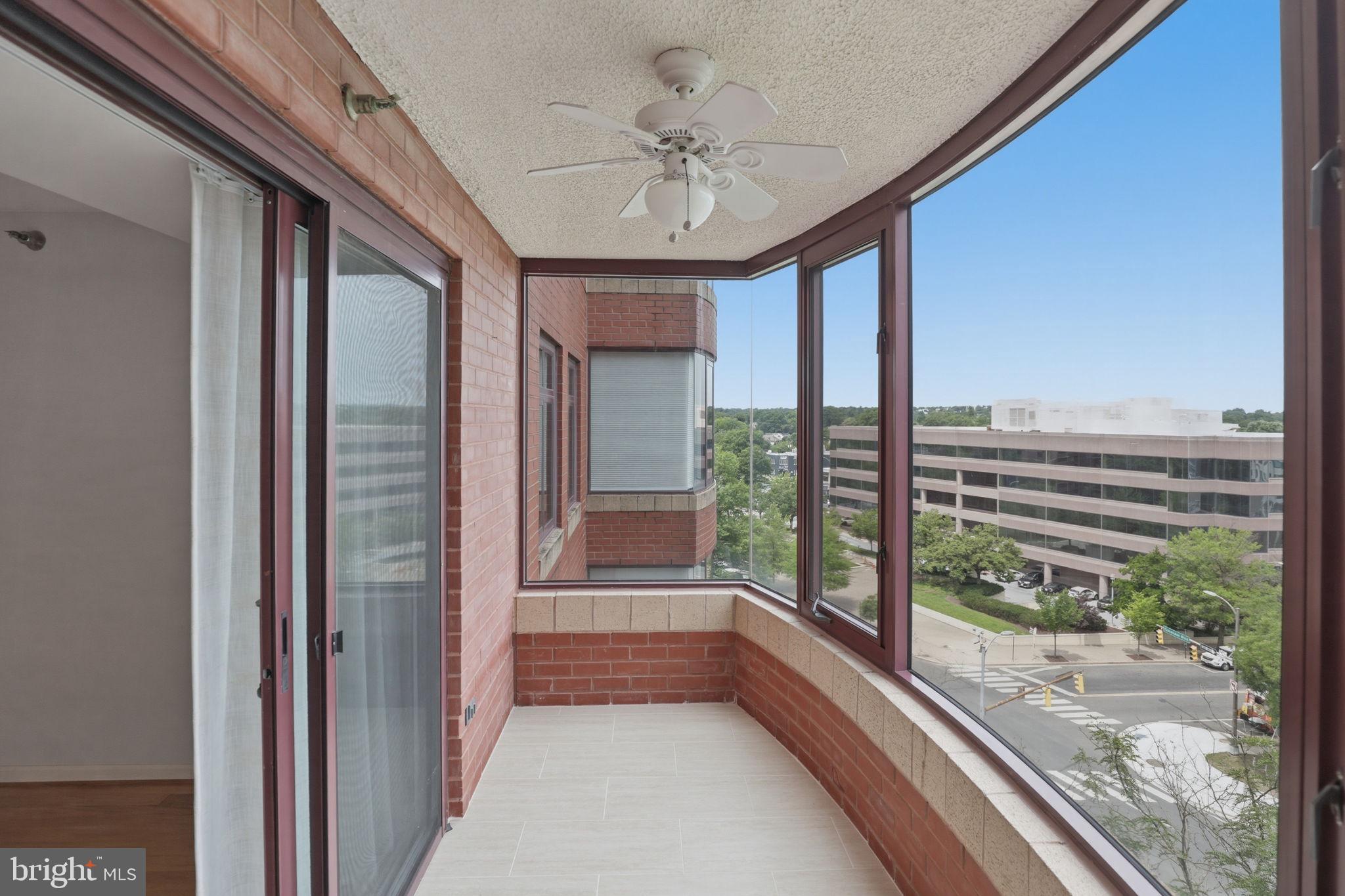 2400 CLARENDON BOULEVARD 815