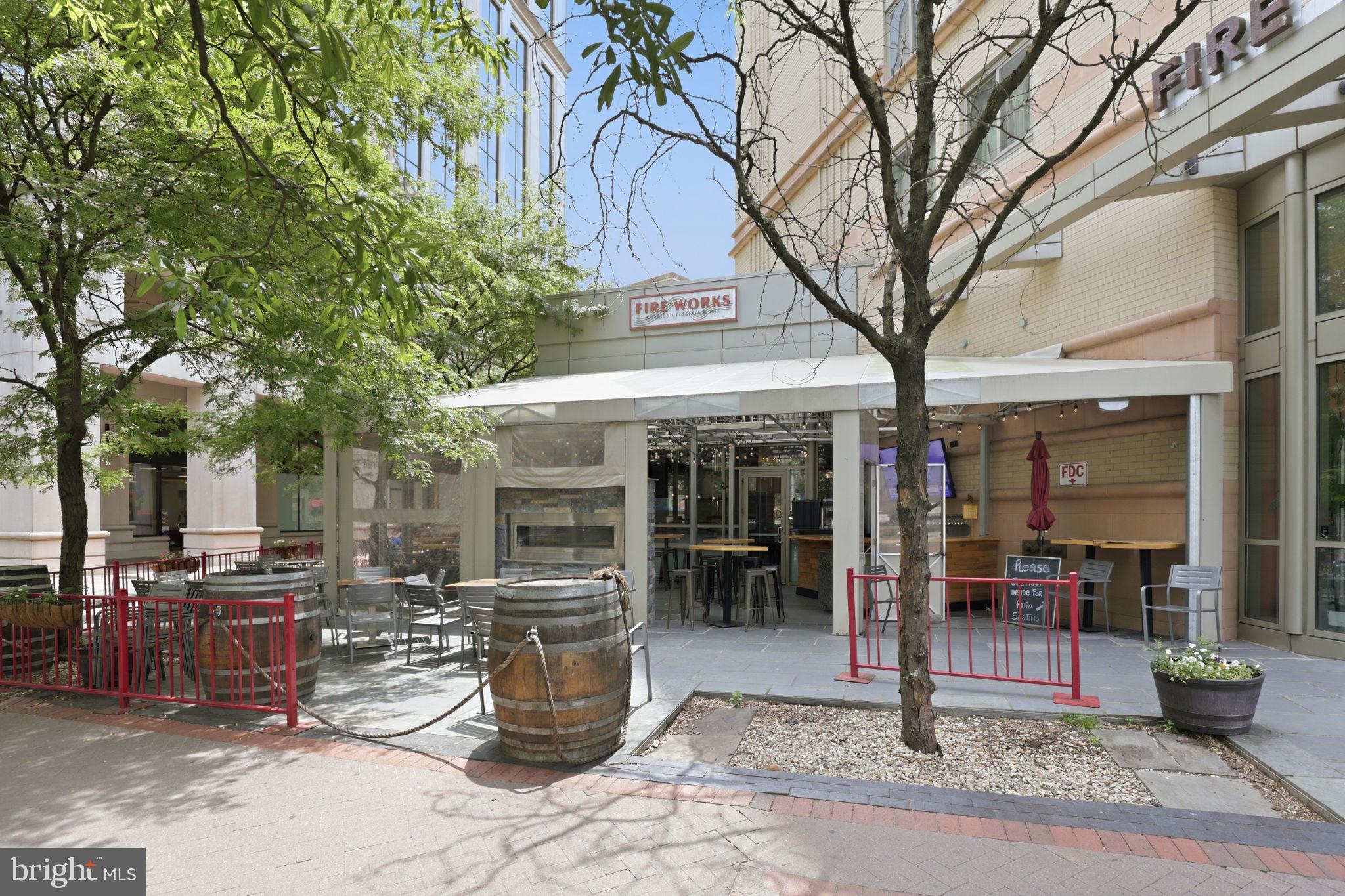 2400 CLARENDON BOULEVARD 815