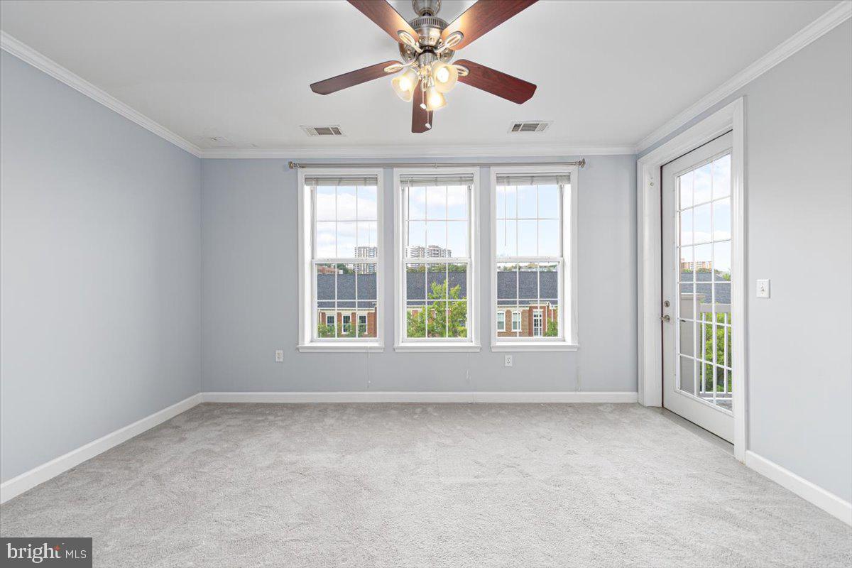 400 Cameron Station Blvd #404