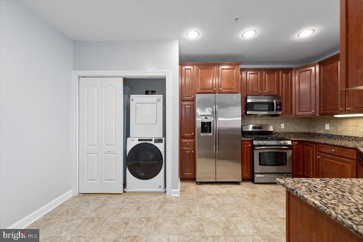 400 Cameron Station Blvd #404