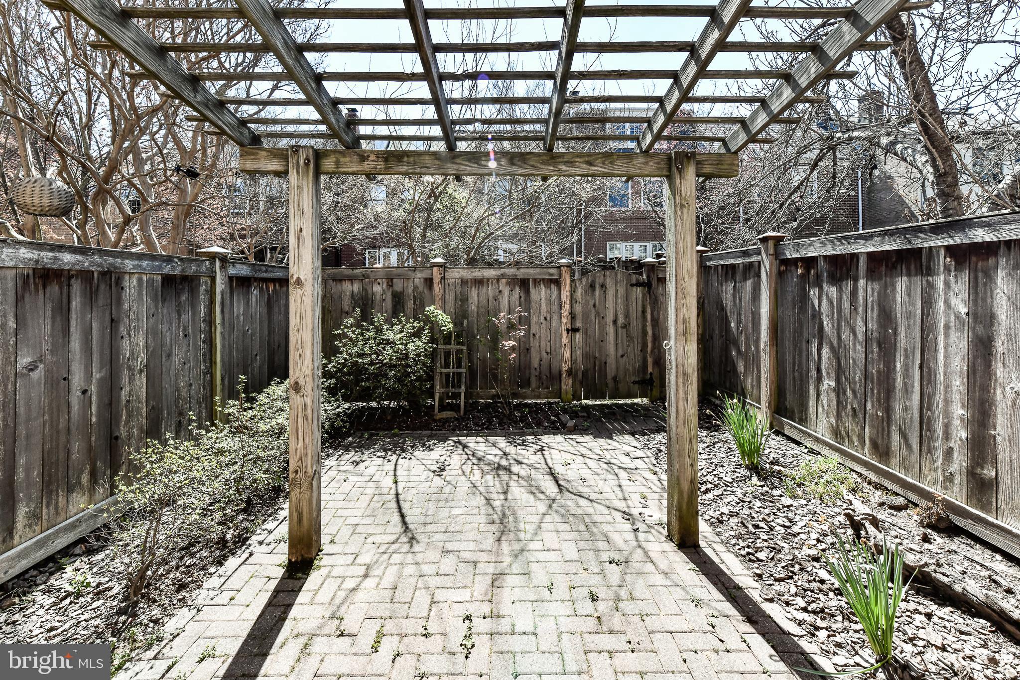 120 Princess St