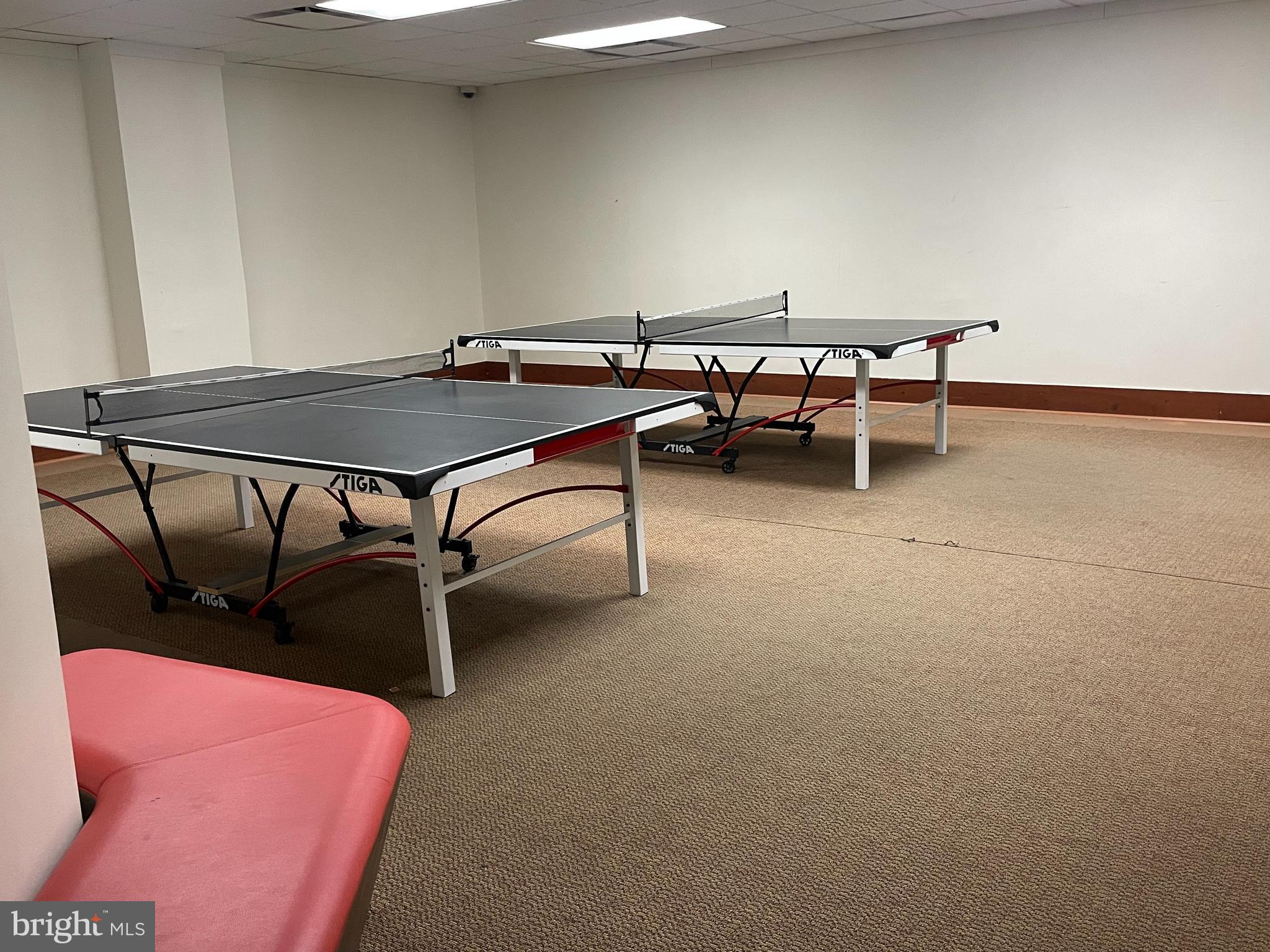 309 Yoakum Pkwy #908