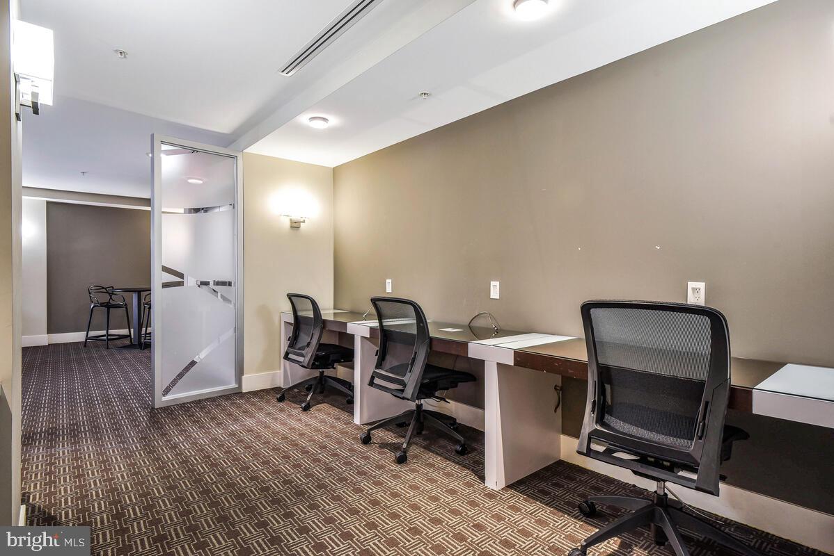 1111 Oronoco St #340