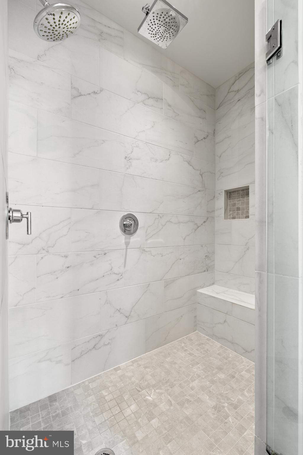 613 N Columbus Street