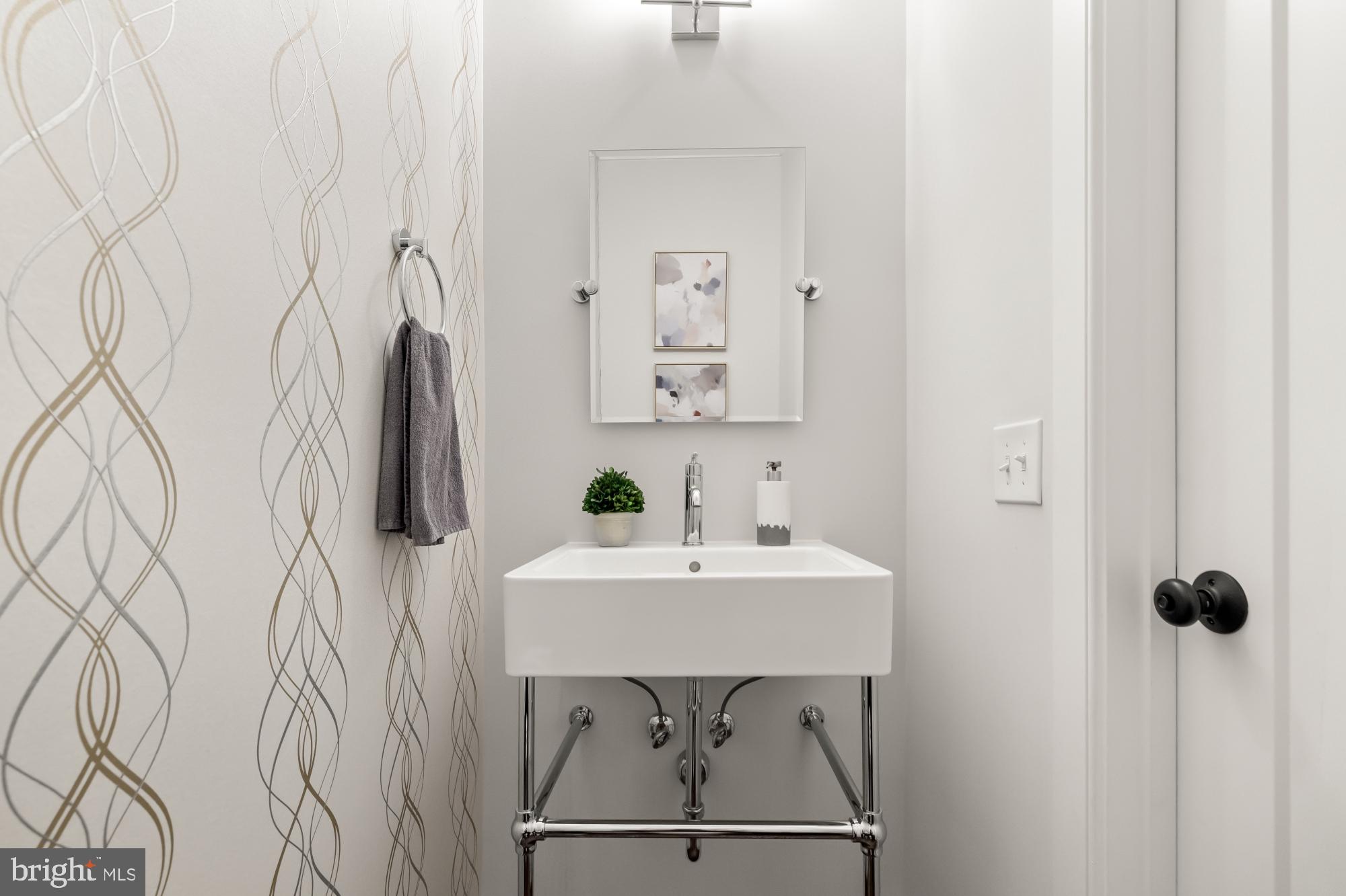 613 N Columbus Street