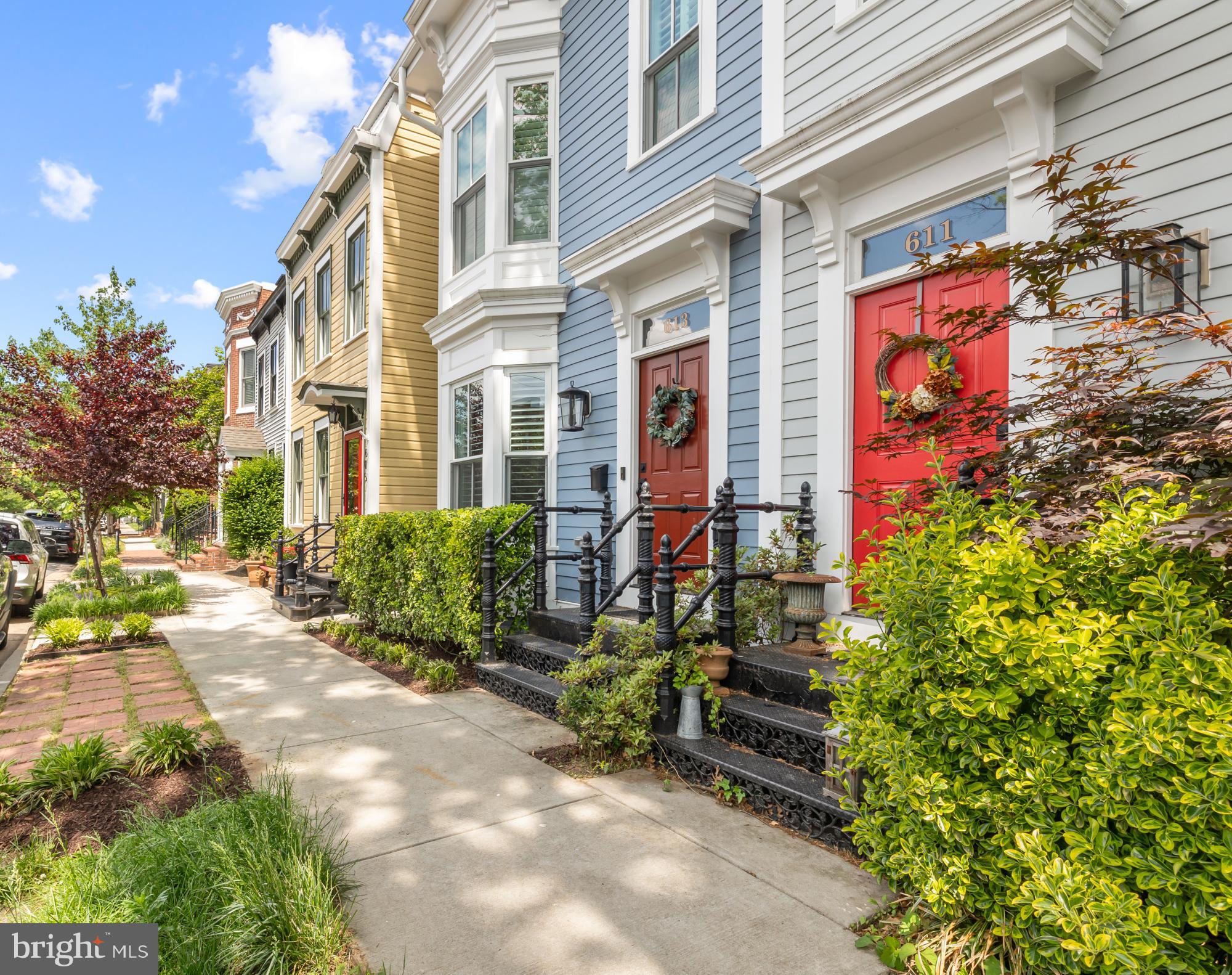 613 N Columbus Street