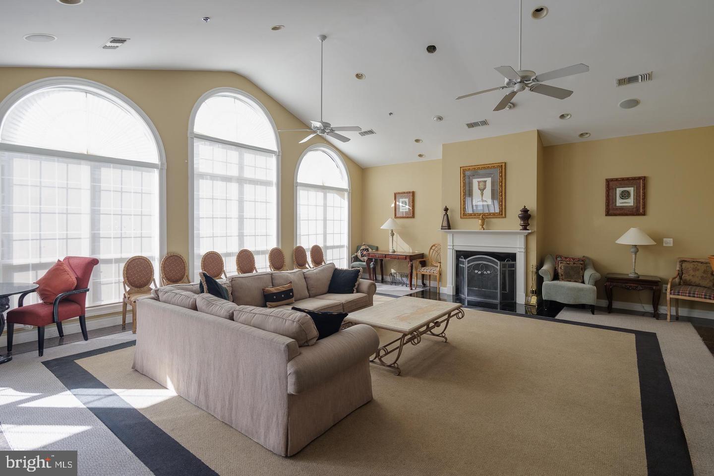 4550 Strutfield Ln #2405