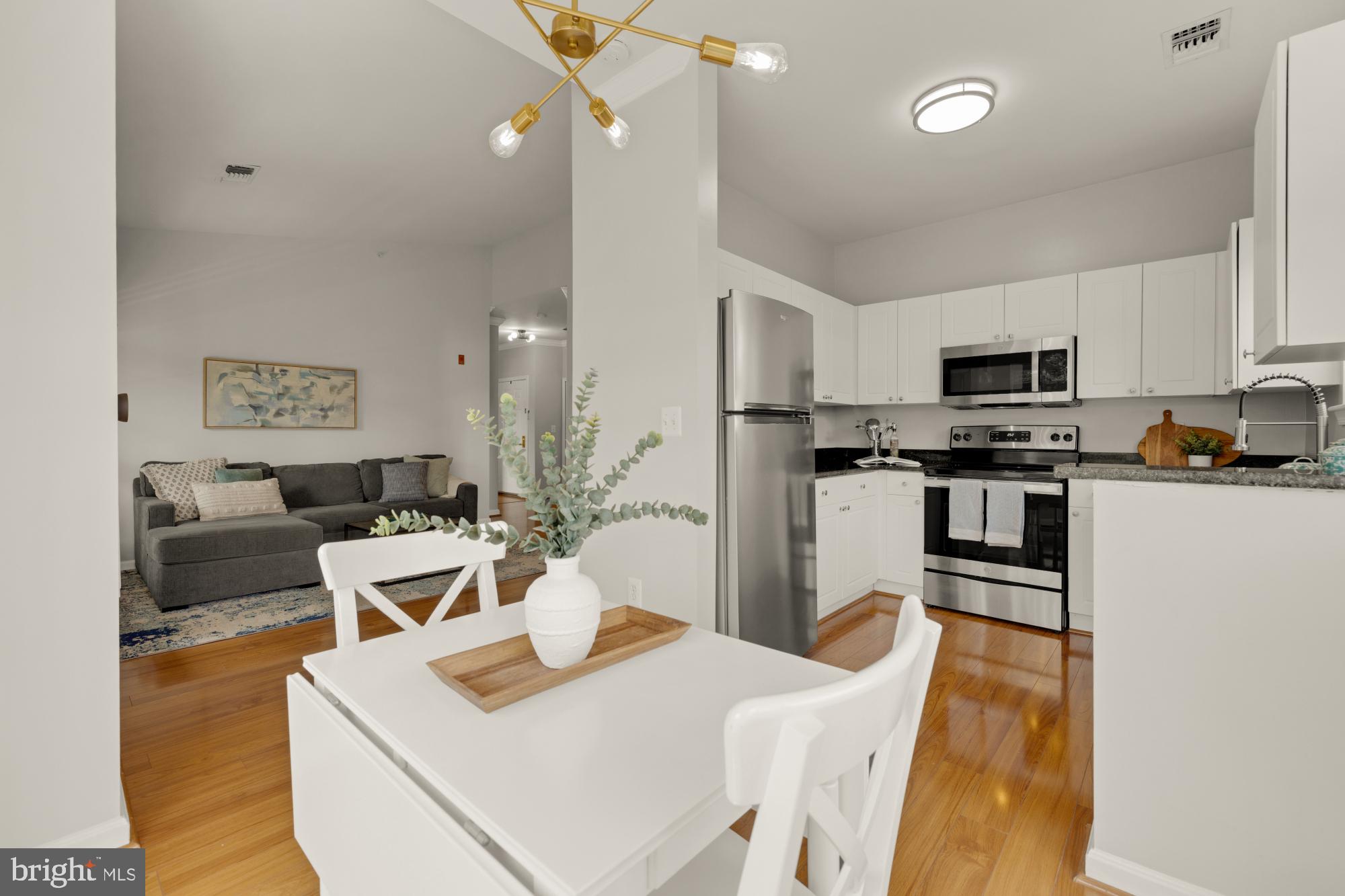 4550 Strutfield Ln #2405