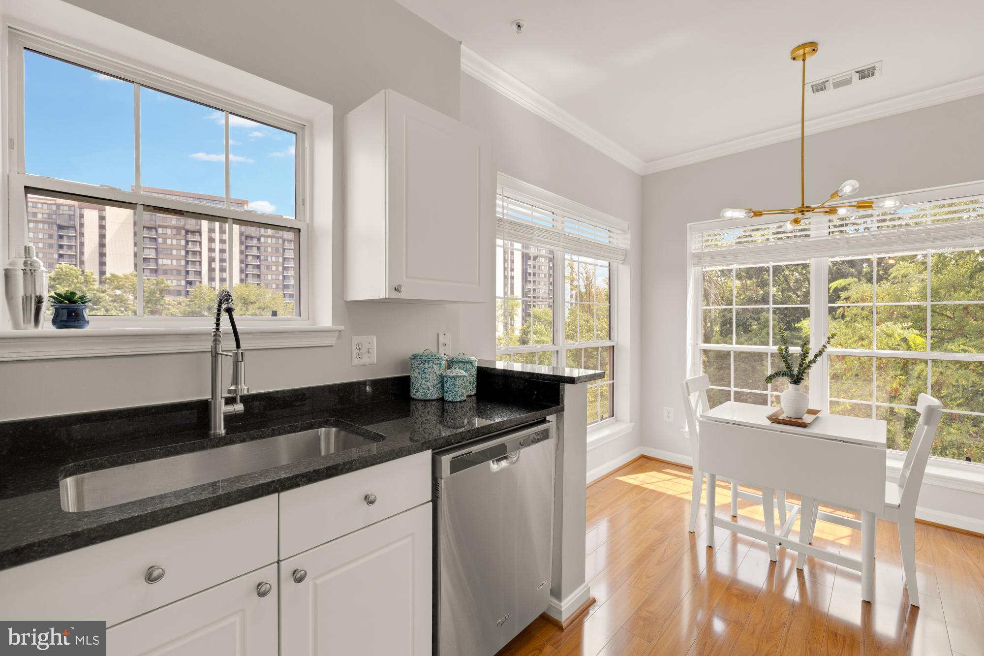 4550 Strutfield Ln #2405