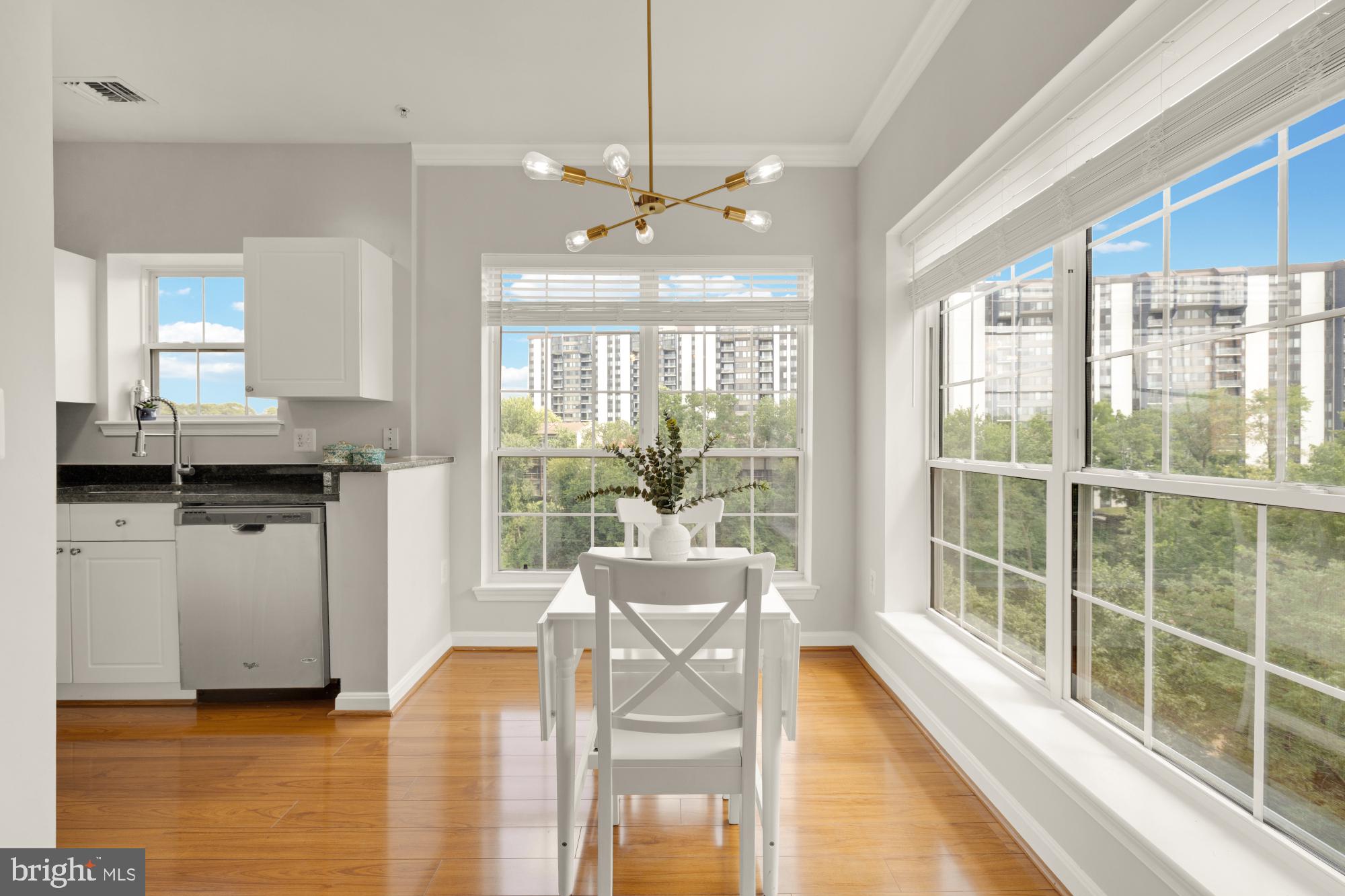 4550 Strutfield Ln #2405