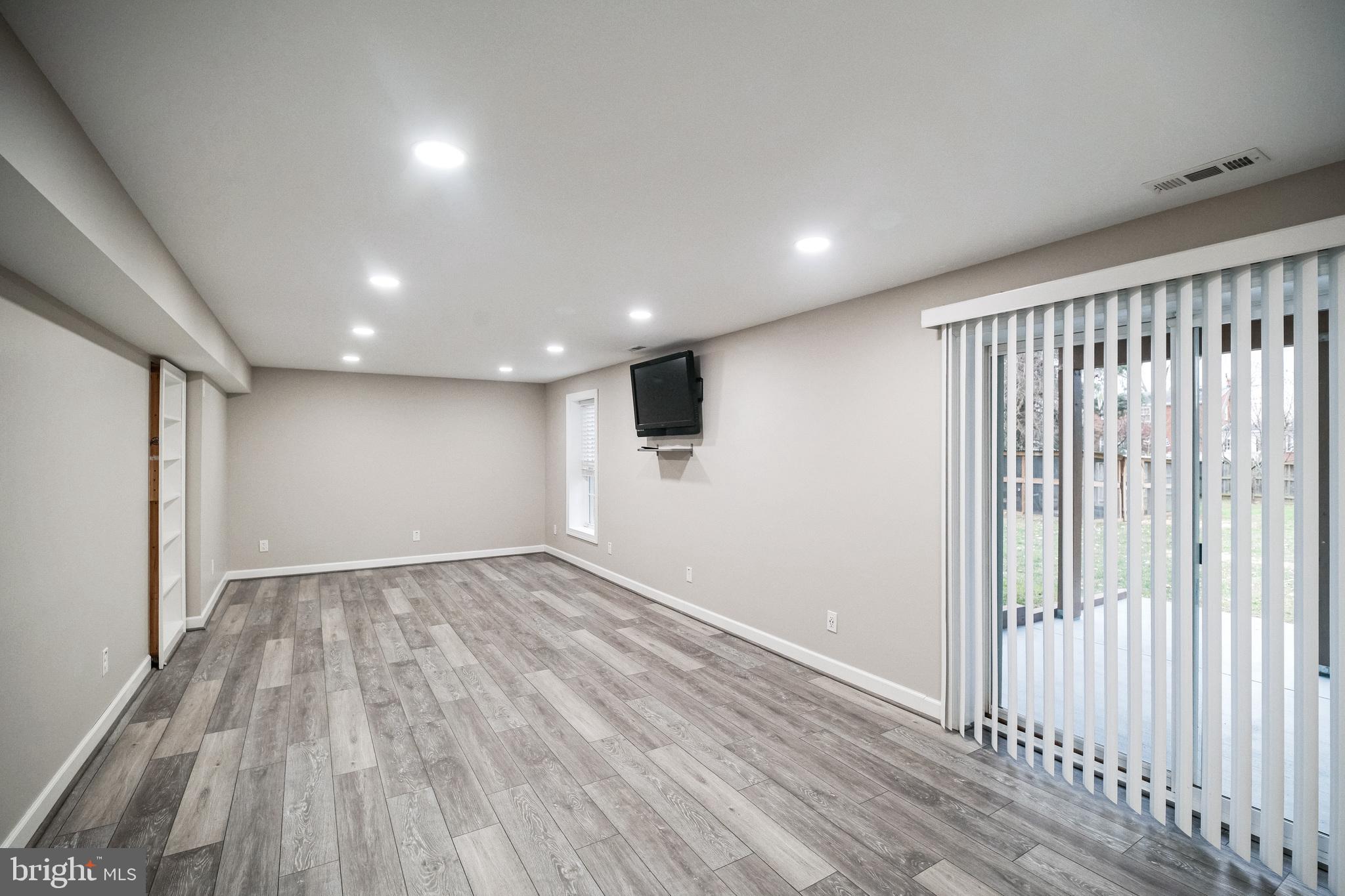 120 Frazier Rd