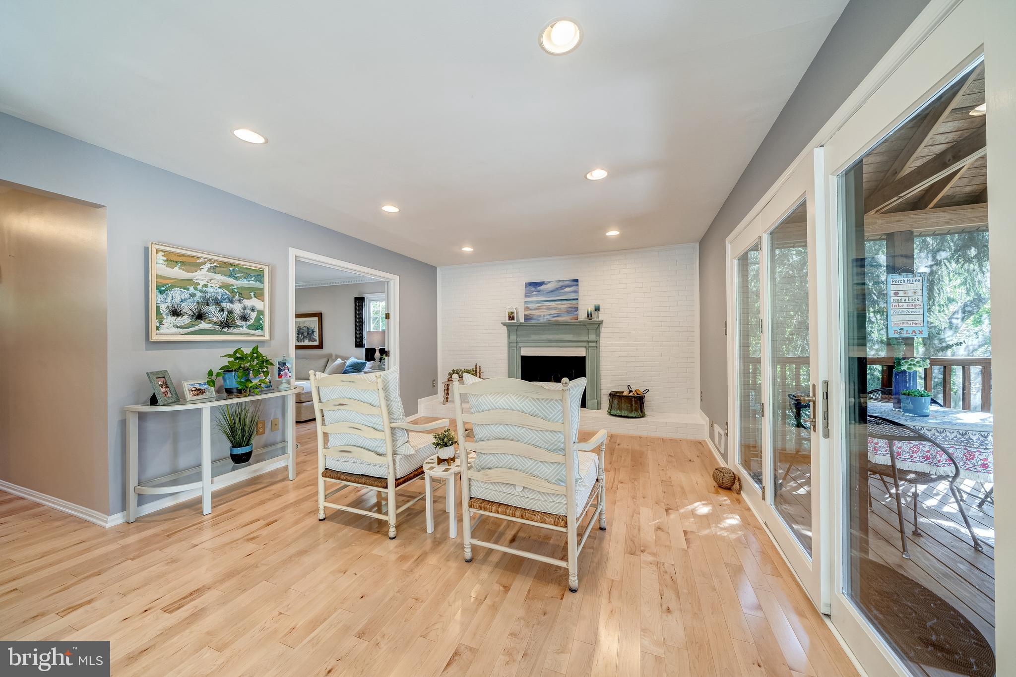 504 Woodland Ct NW