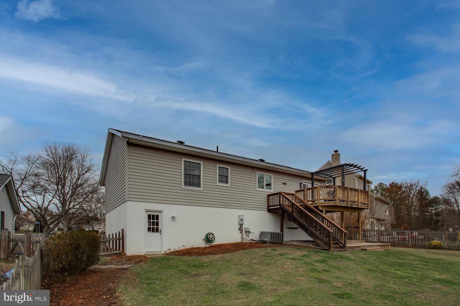 7021 Devereux Circle Dr