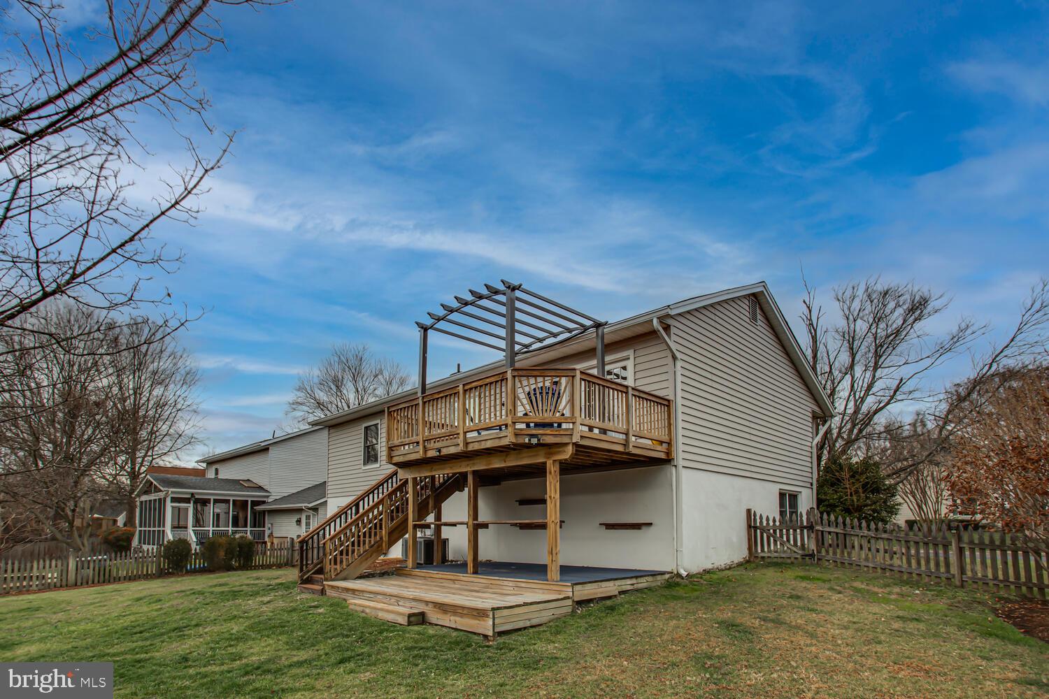 7021 Devereux Circle Dr