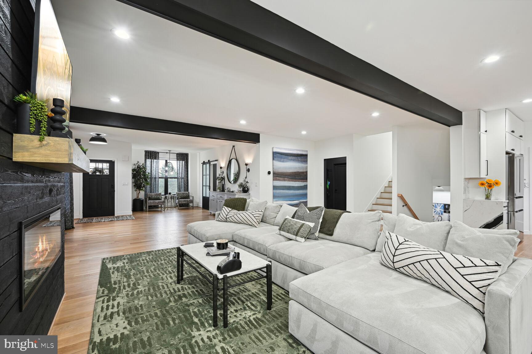 4512 Burke Station Rd