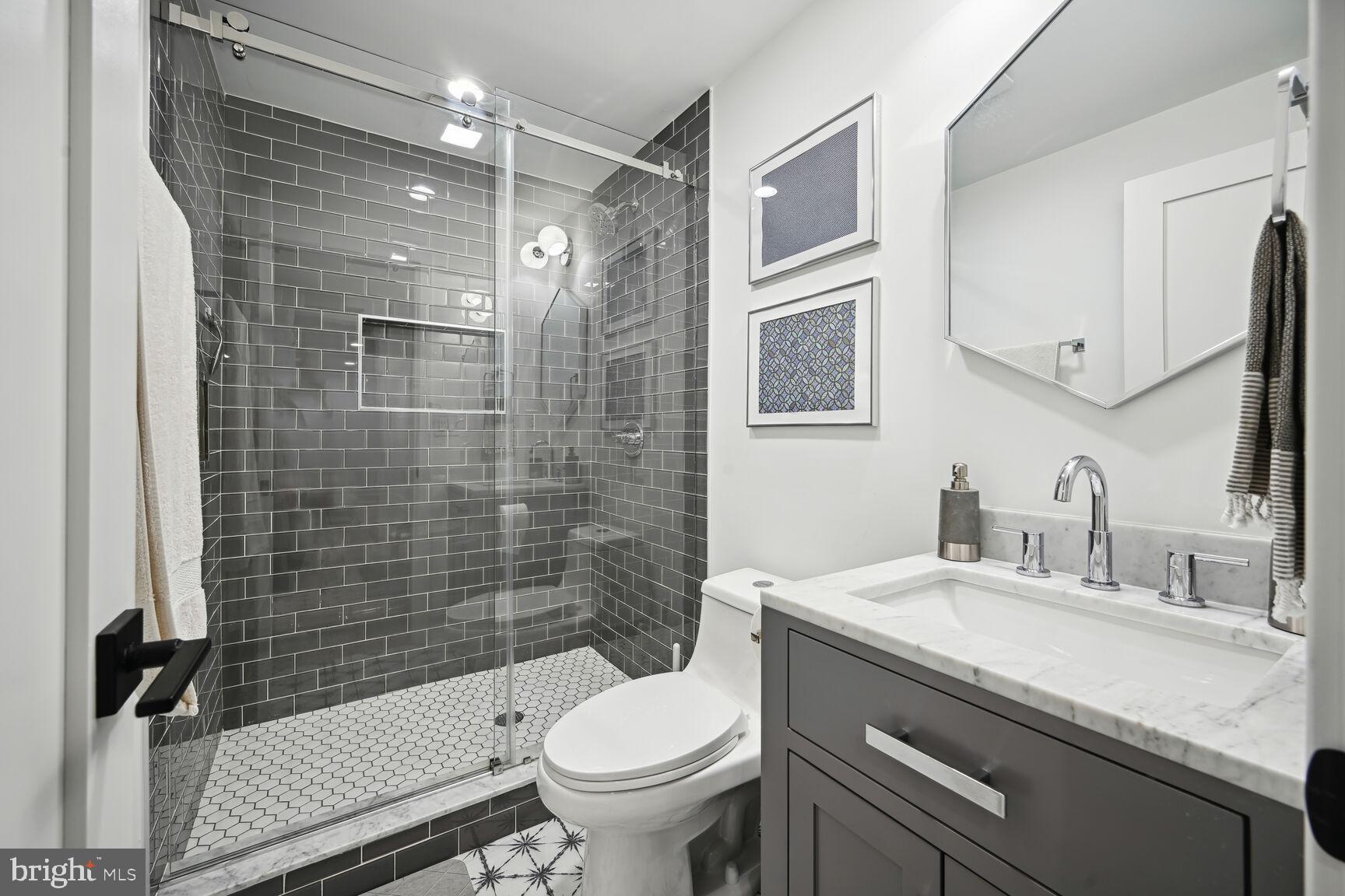 4512 Burke Station Rd