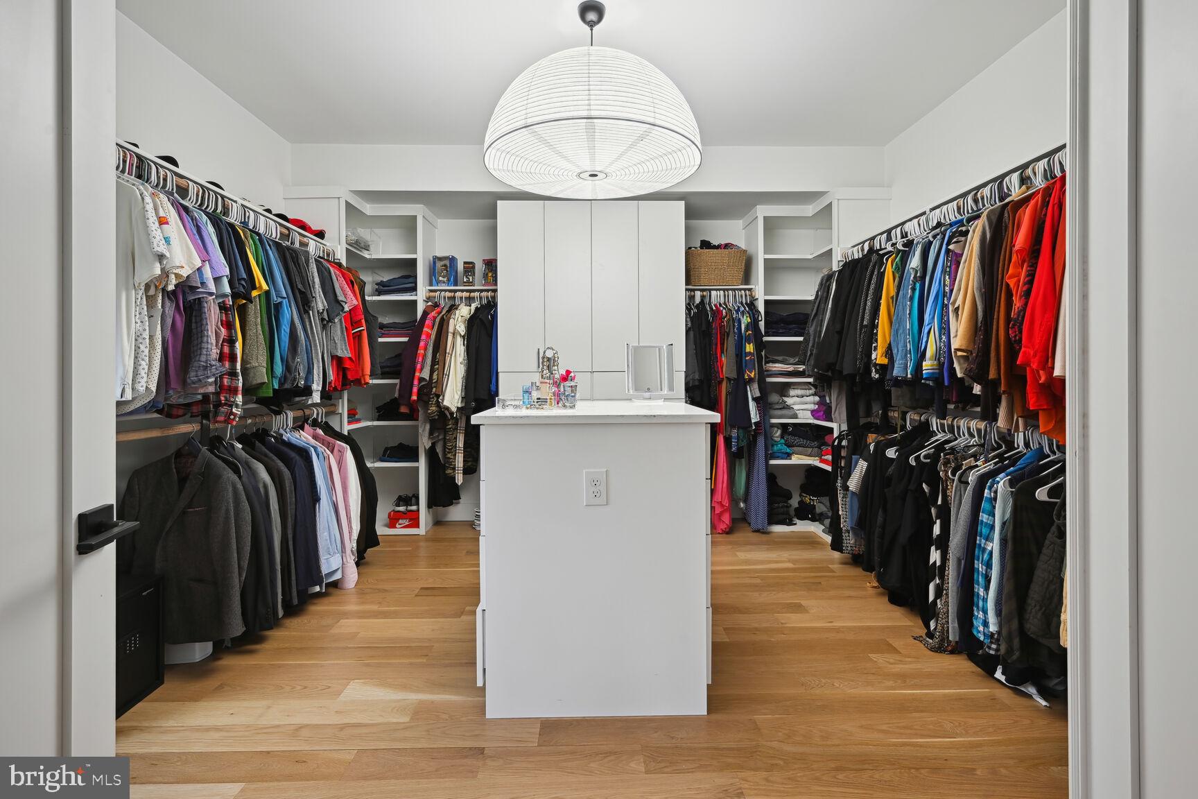 4512 Burke Station Rd