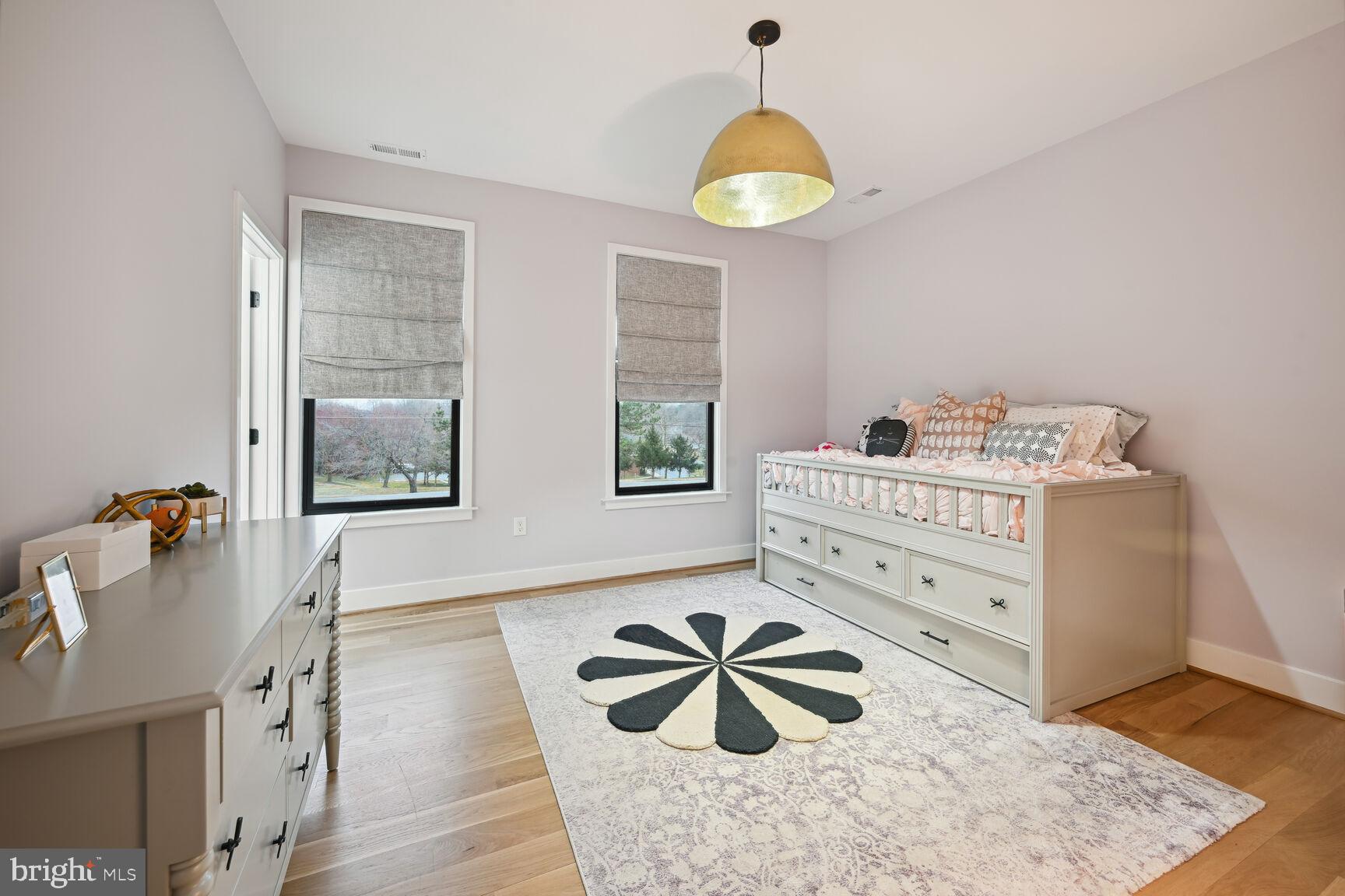 4512 Burke Station Rd