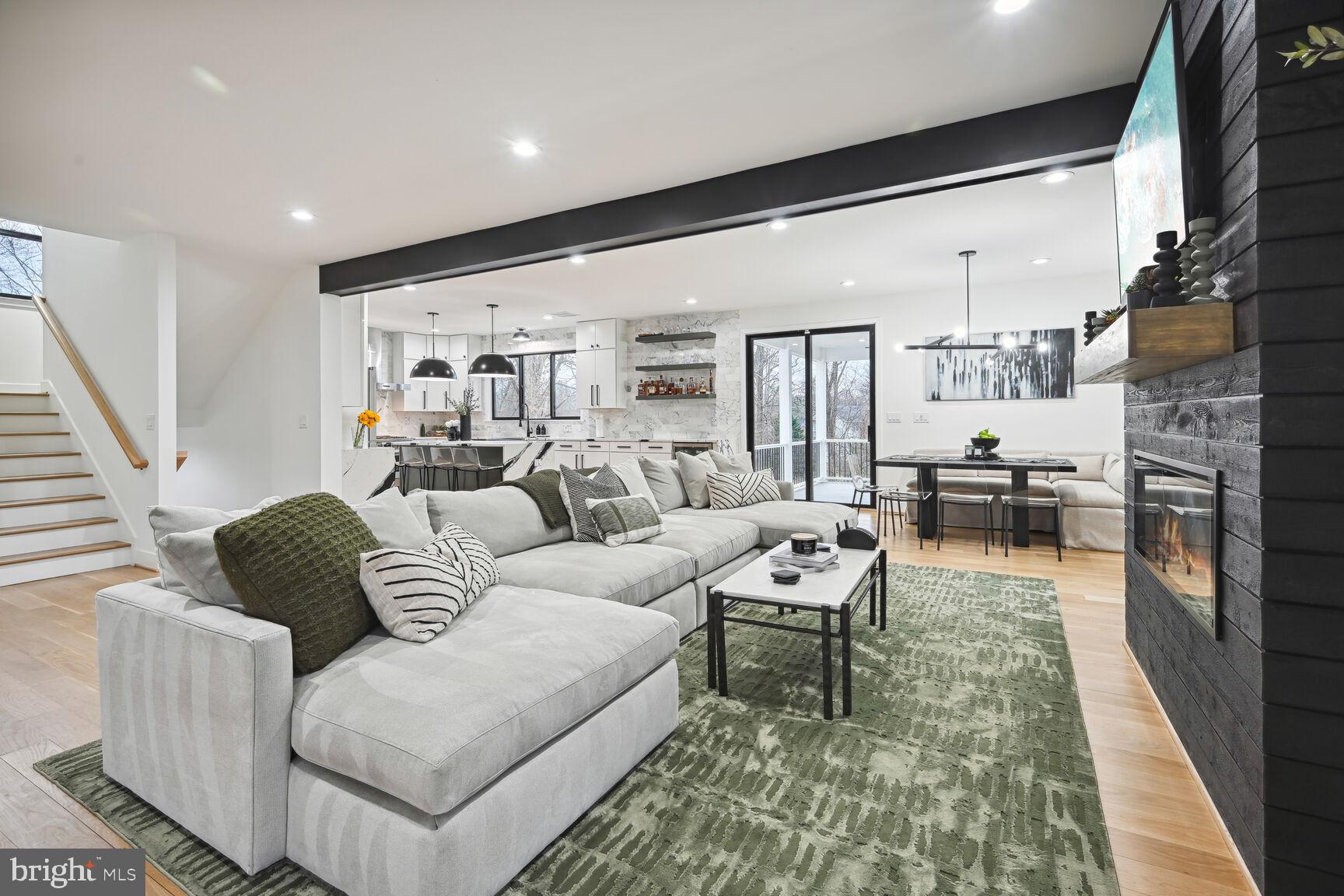 4512 Burke Station Rd