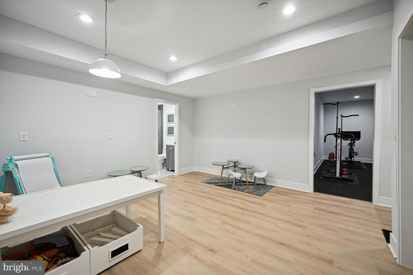 4512 Burke Station Rd