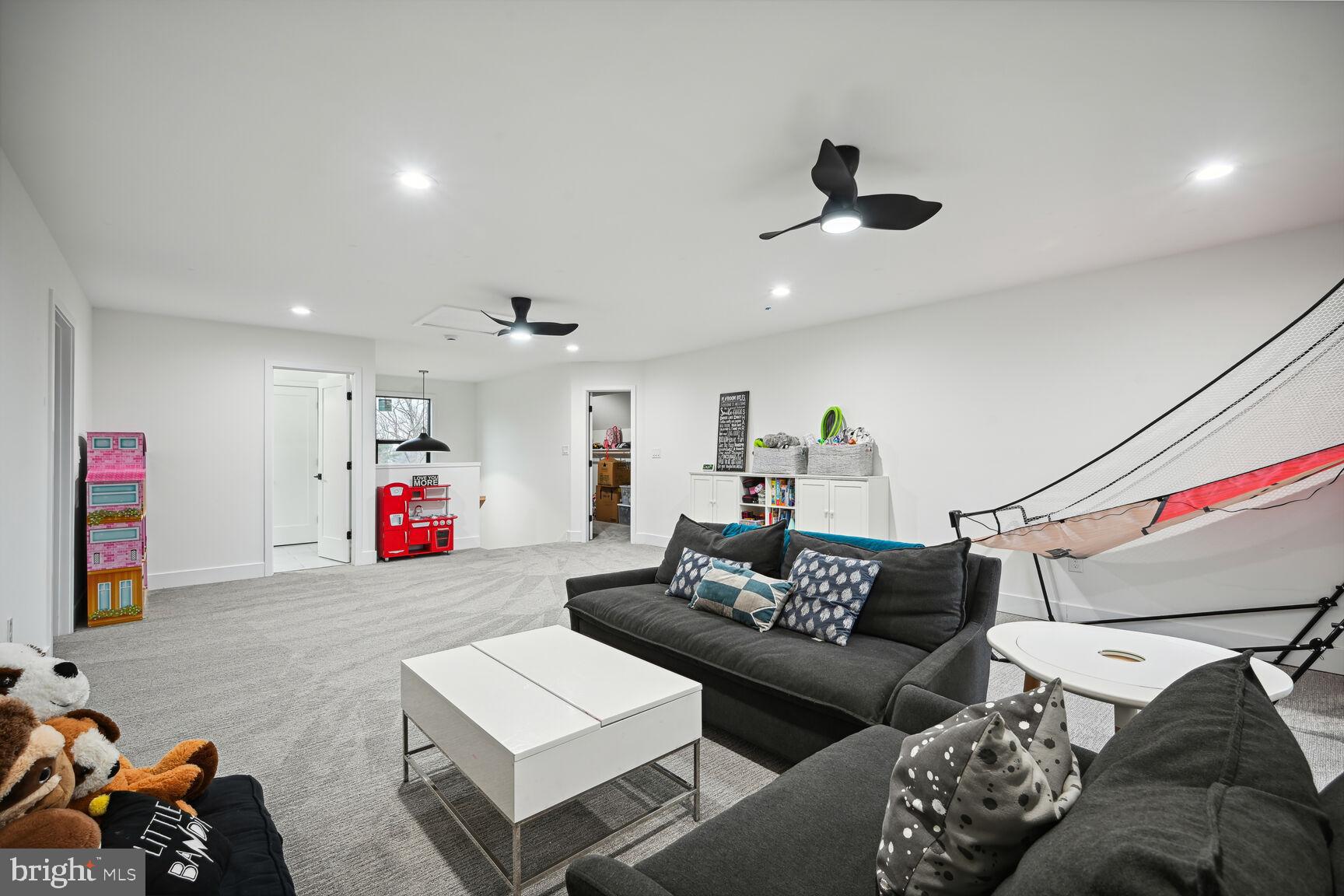 4512 Burke Station Rd