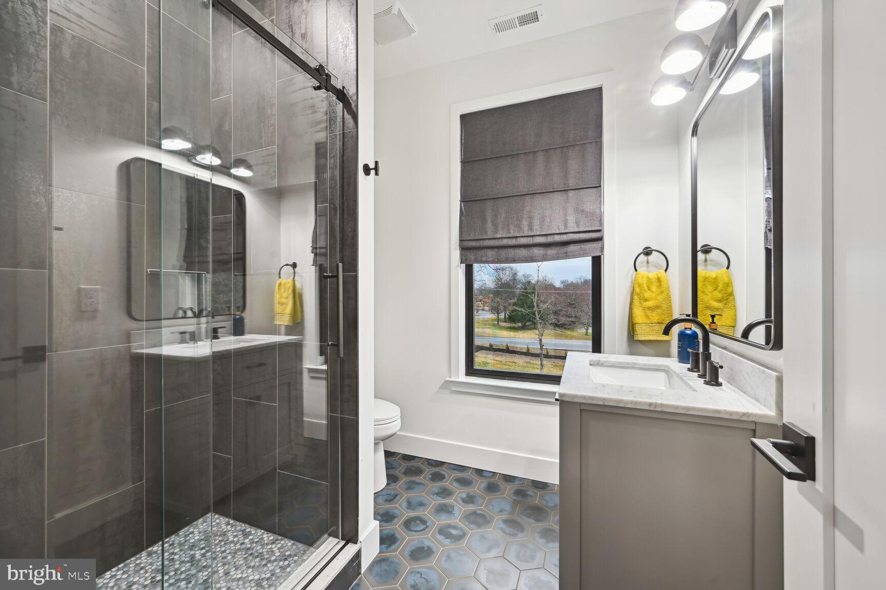 4512 Burke Station Rd