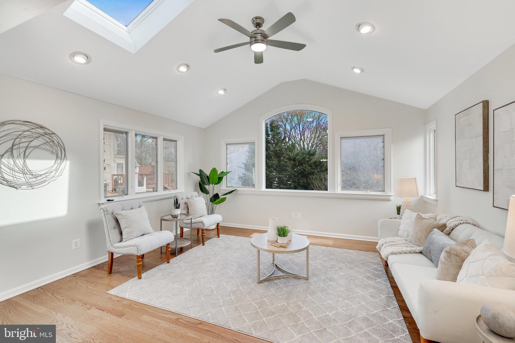 9413 Wareham Ct