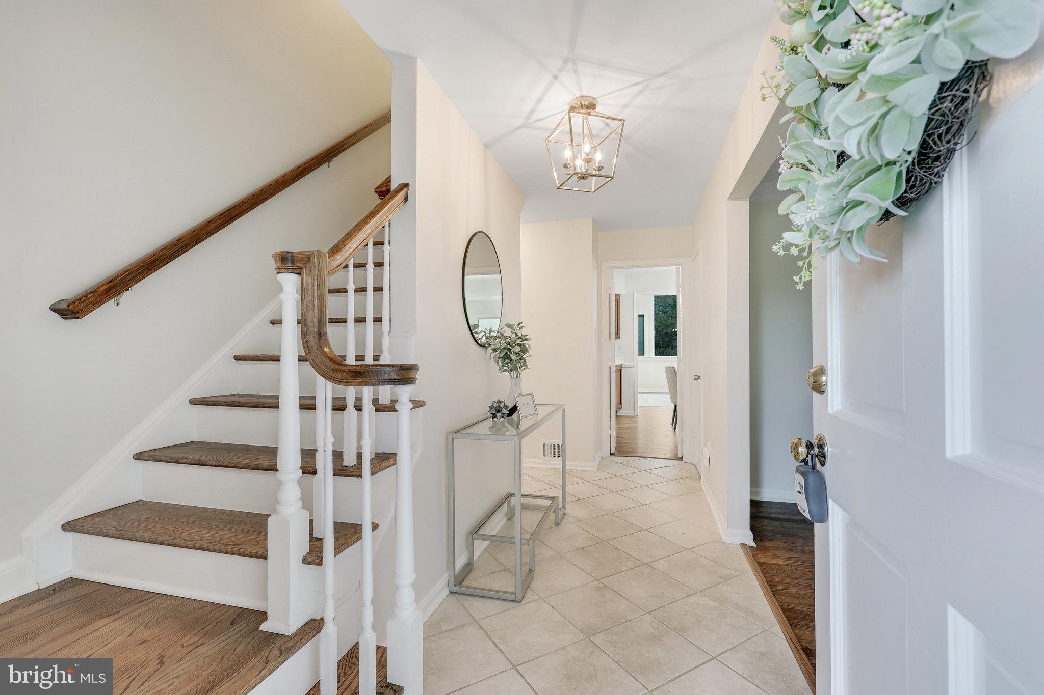 9413 Wareham Ct