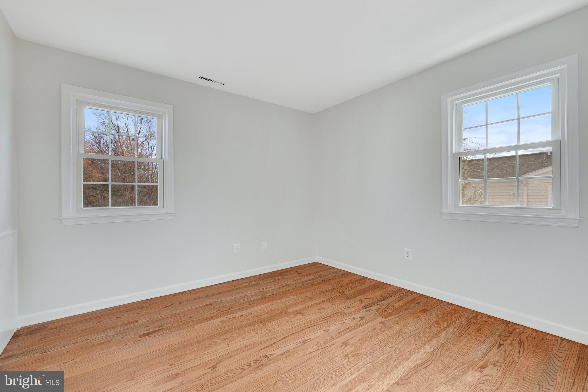 9413 Wareham Ct