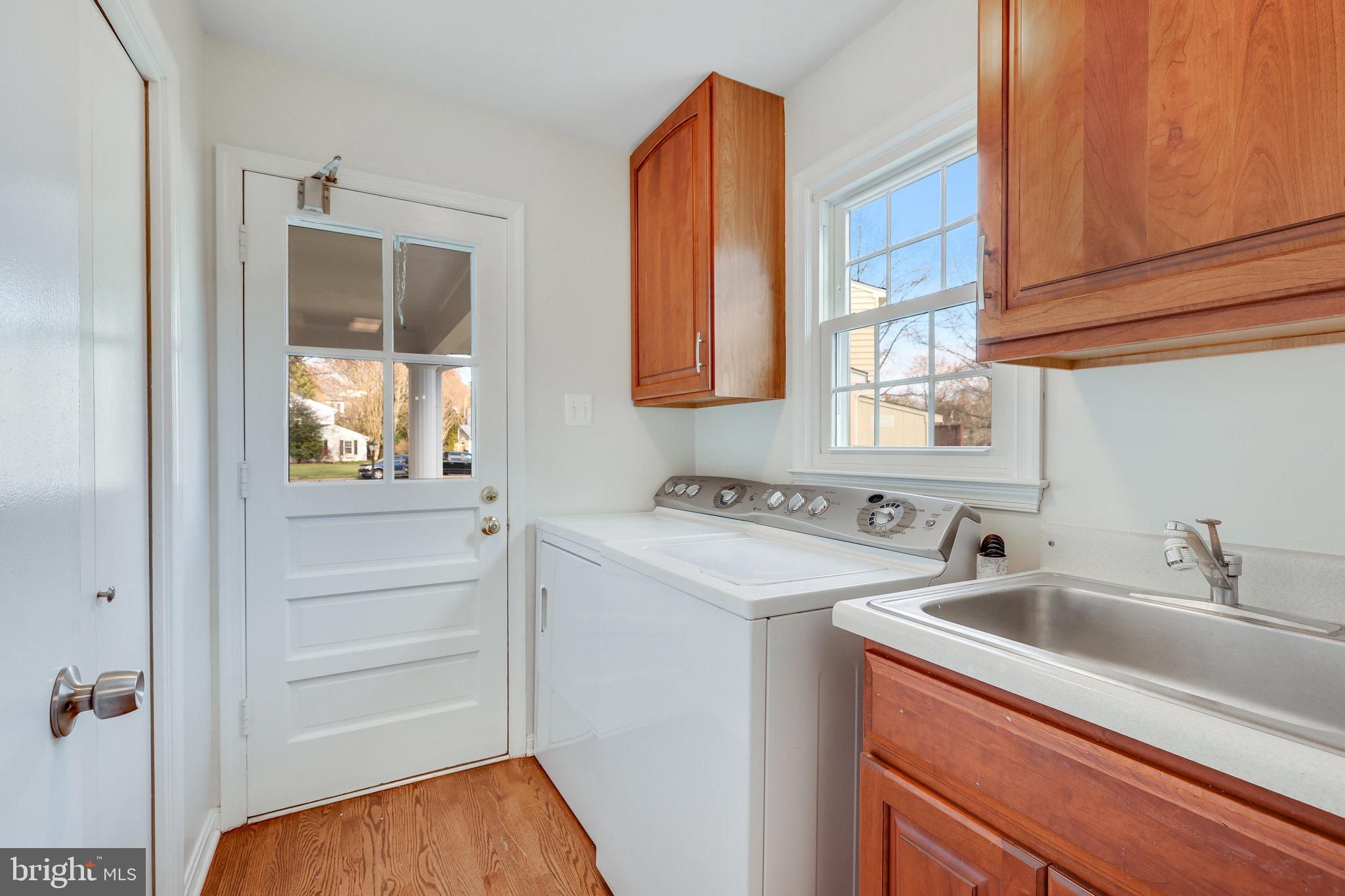 9413 Wareham Ct