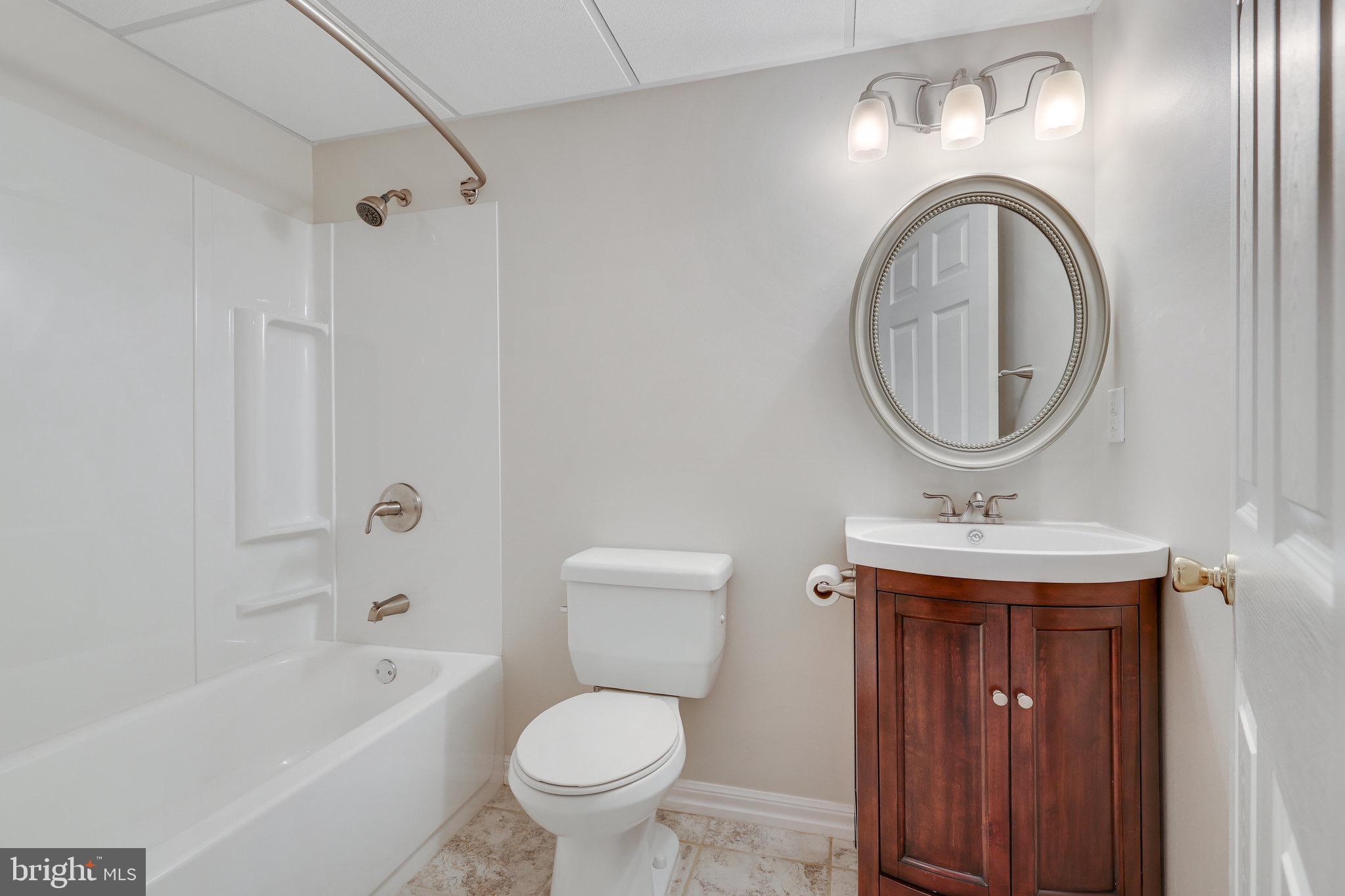 9413 Wareham Ct