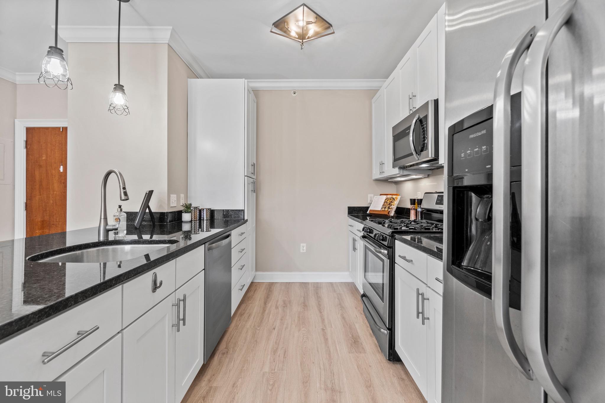 6301 Edsall Rd #321
