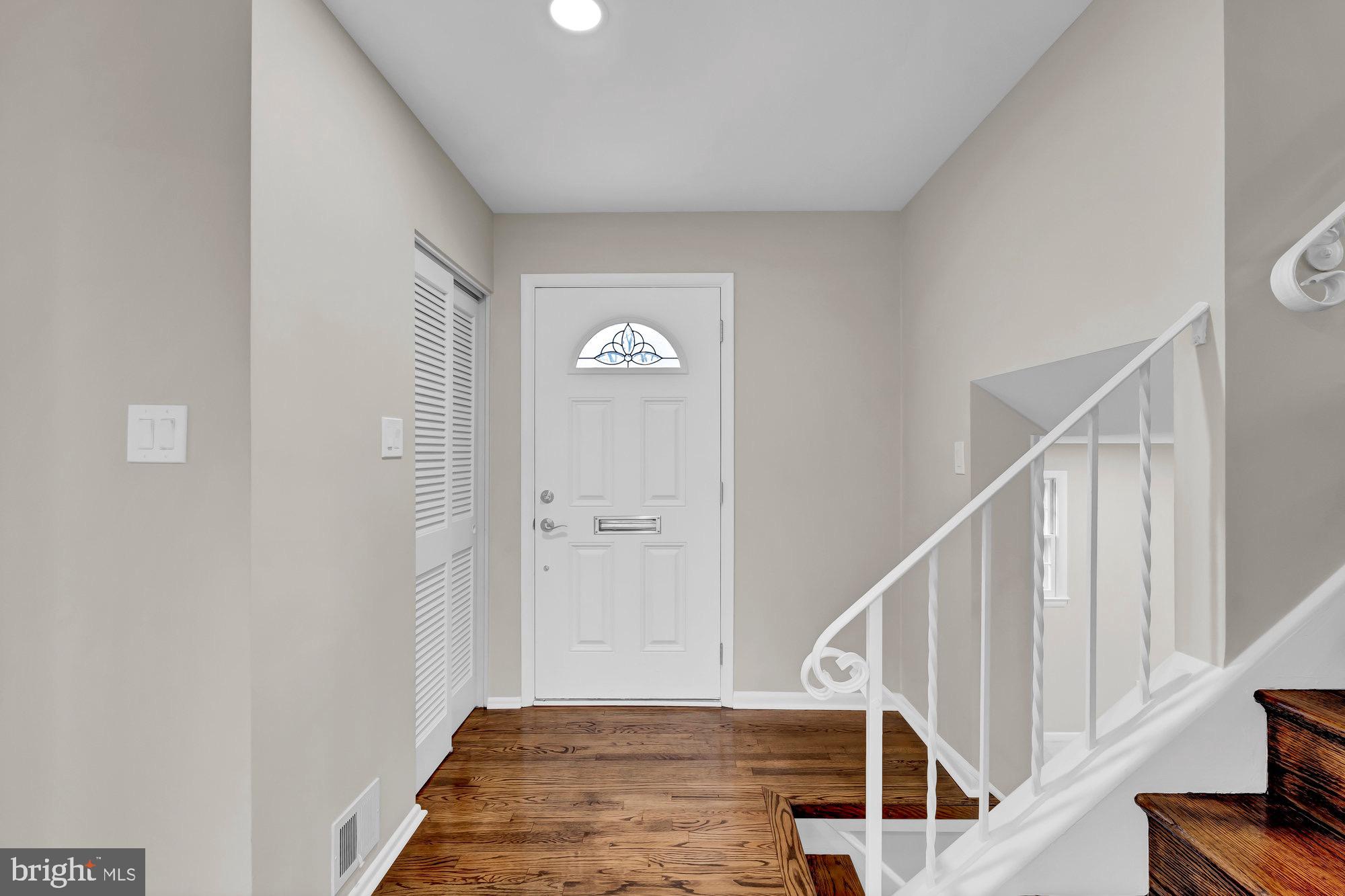 2423 Drexel St